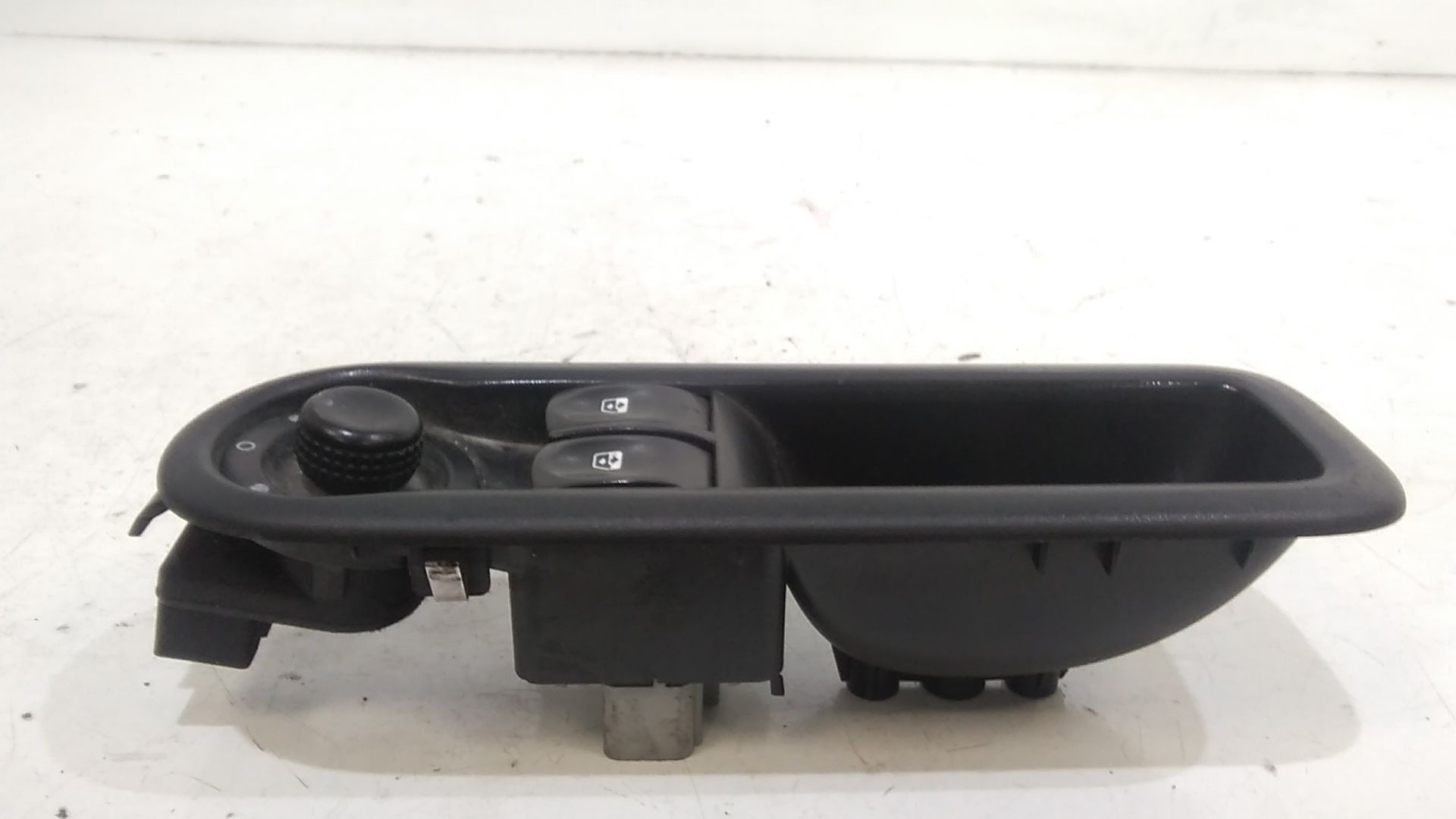 Pulsantiera anteriore sinistra Guida RENAULT Clio Serie (04>08)