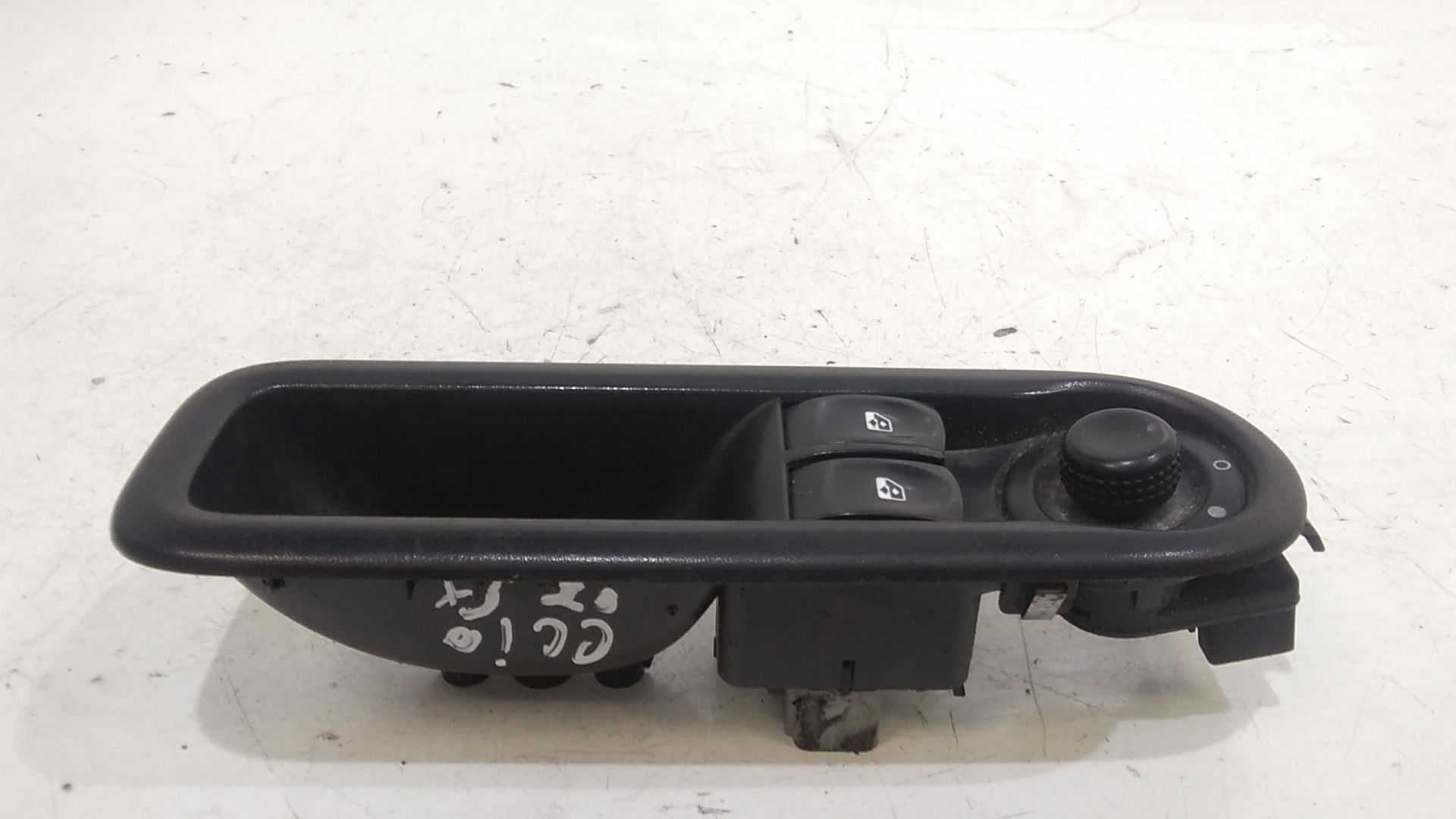 Pulsantiera anteriore sinistra Guida RENAULT Clio Serie (04>08)