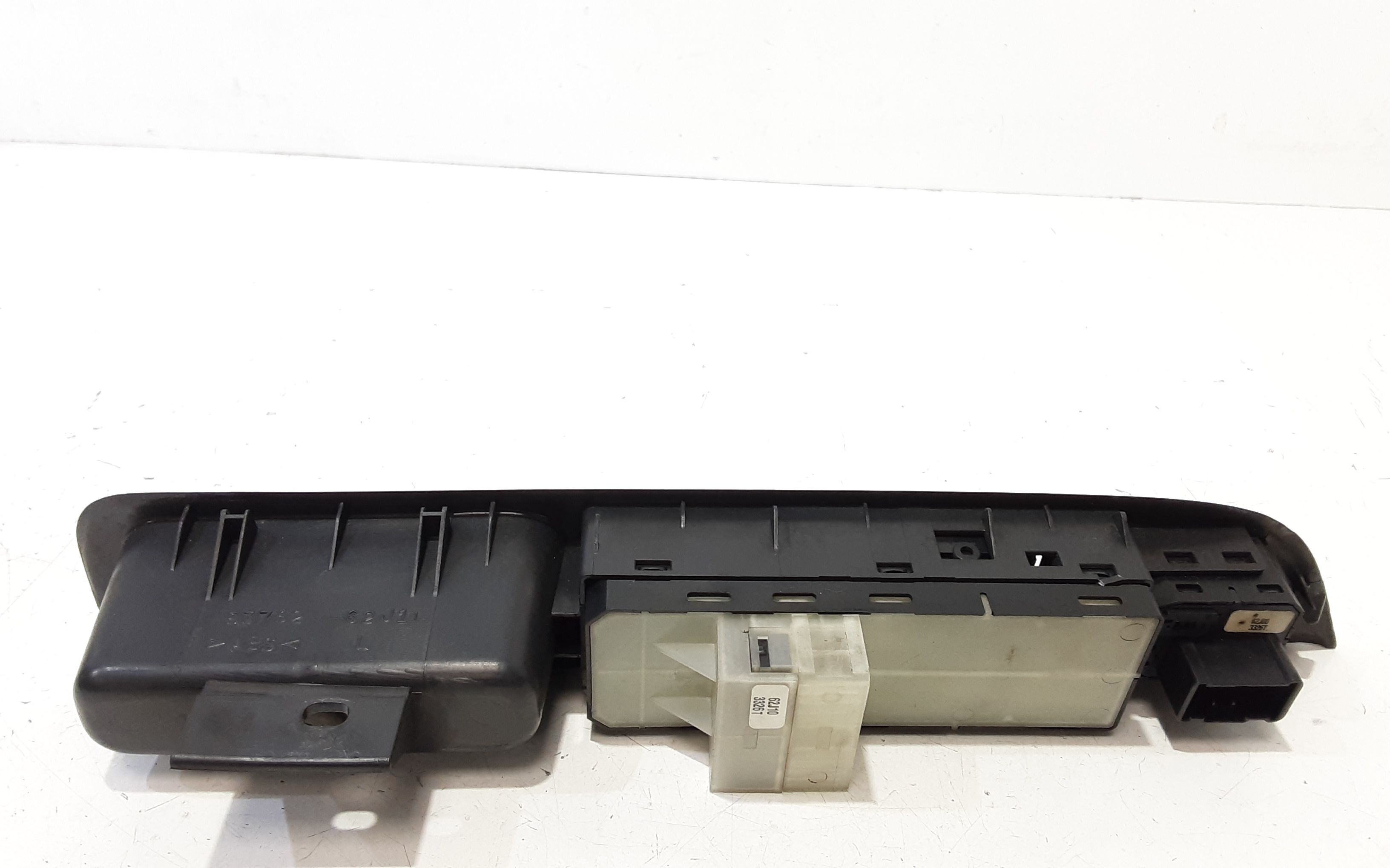 Pulsantiera anteriore sinistra Guida SUZUKI Swift 4 Serie (04>10)