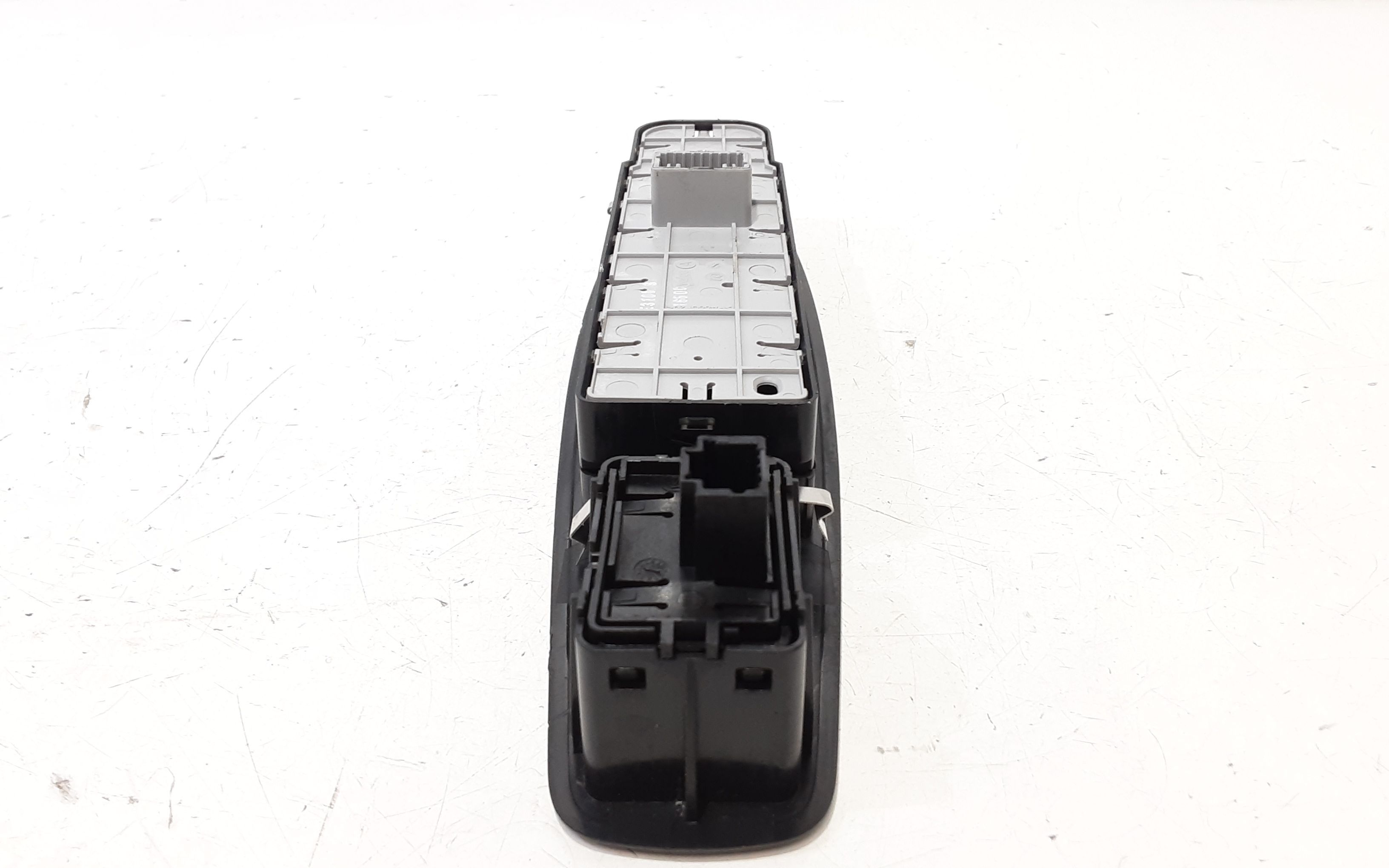 Pulsantiera anteriore sinistra Guida RENAULT Megane Cabrio (08>15)