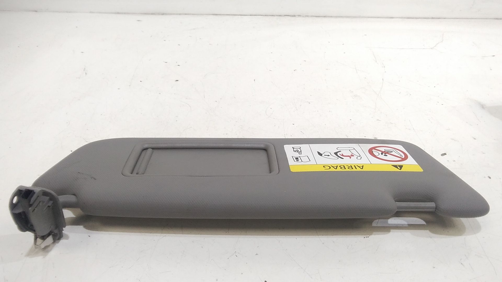 Parasole aletta Lato Passeggero AUDI A3 Sportback (8V4) (16>)