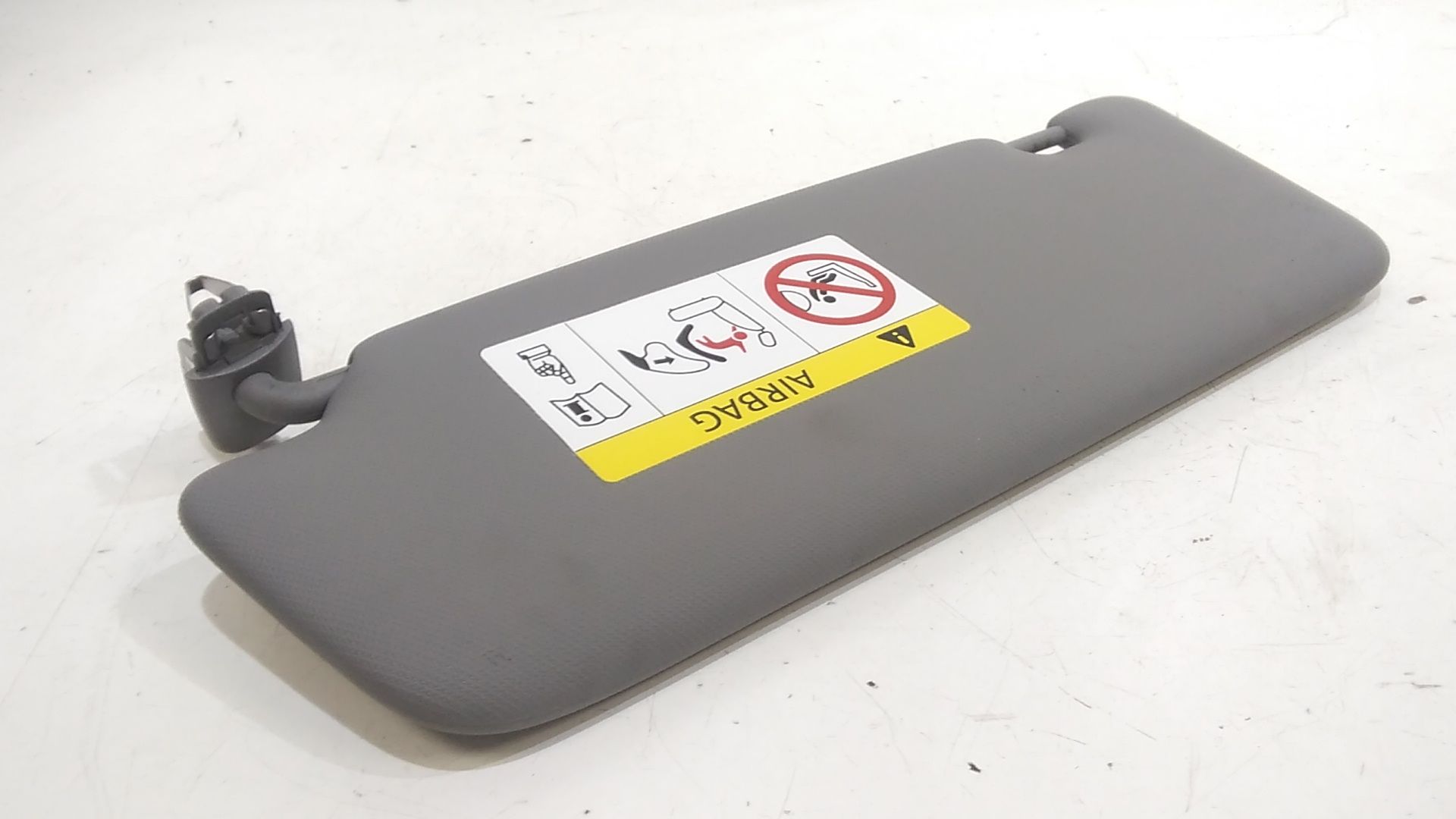 Parasole aletta Lato Passeggero AUDI A3 Sportback (8V4) (16>)