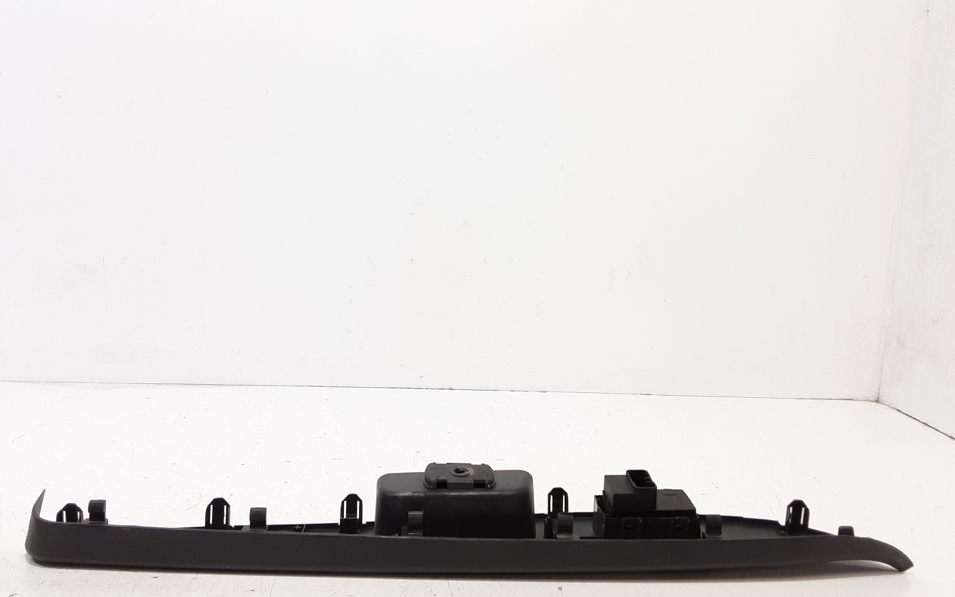 Pulsantiera Anteriore Destra Passeggero GREAT WALL MOTOR Voleex Serie (C20R) (13>14)