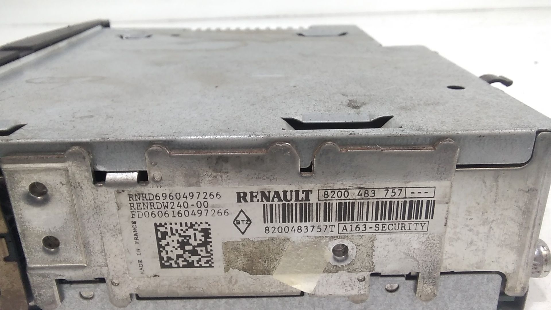 Autoradio RENAULT Clio Serie (04>08)