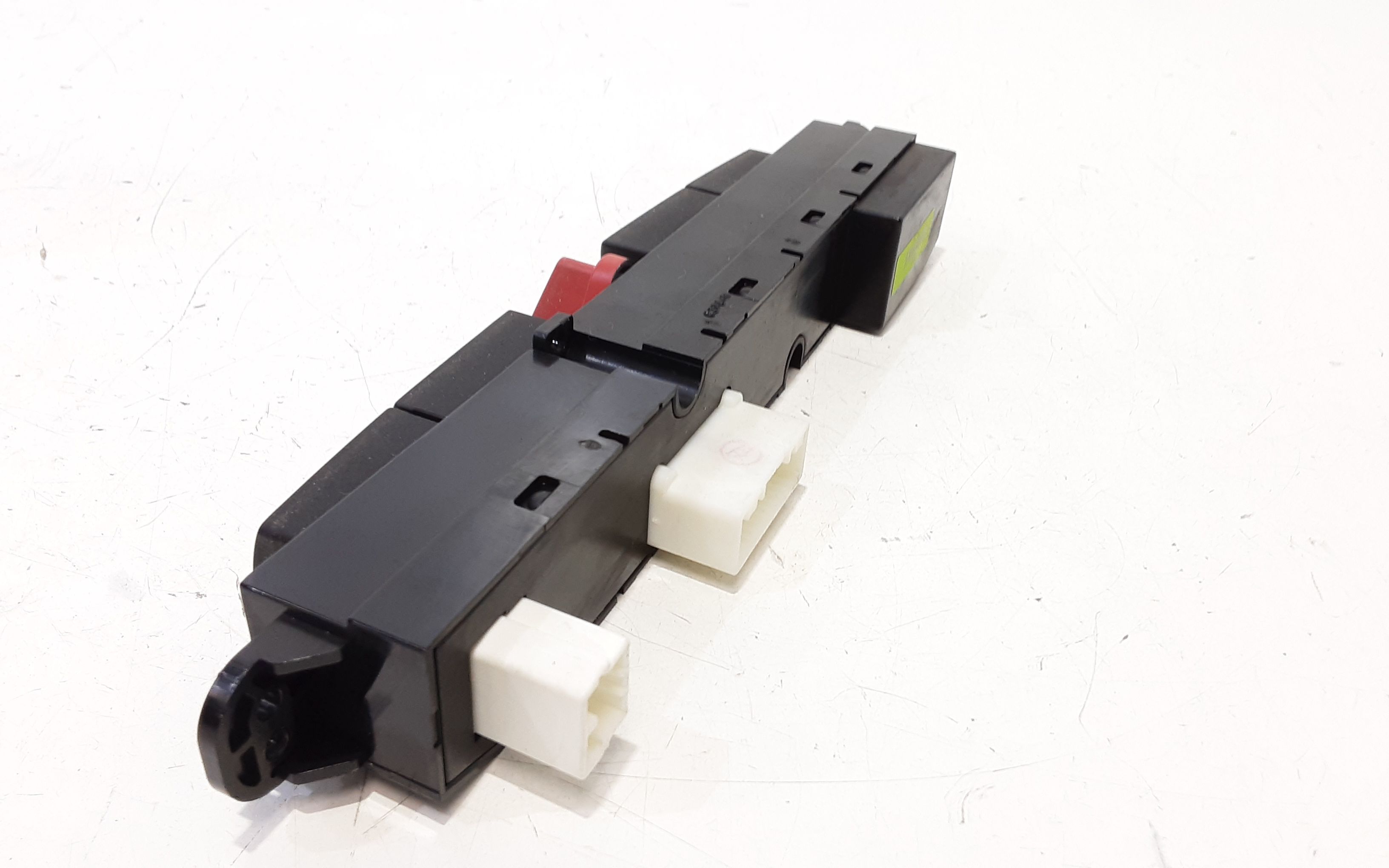 Pulsantiera Centrale KIA Cee d 1 Serie