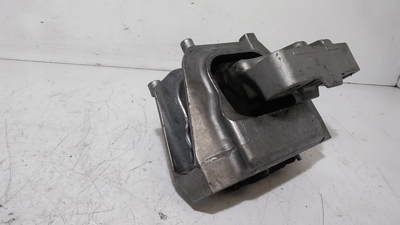 Supporto motore AUDI A3 Sportback (8V4) (16>)