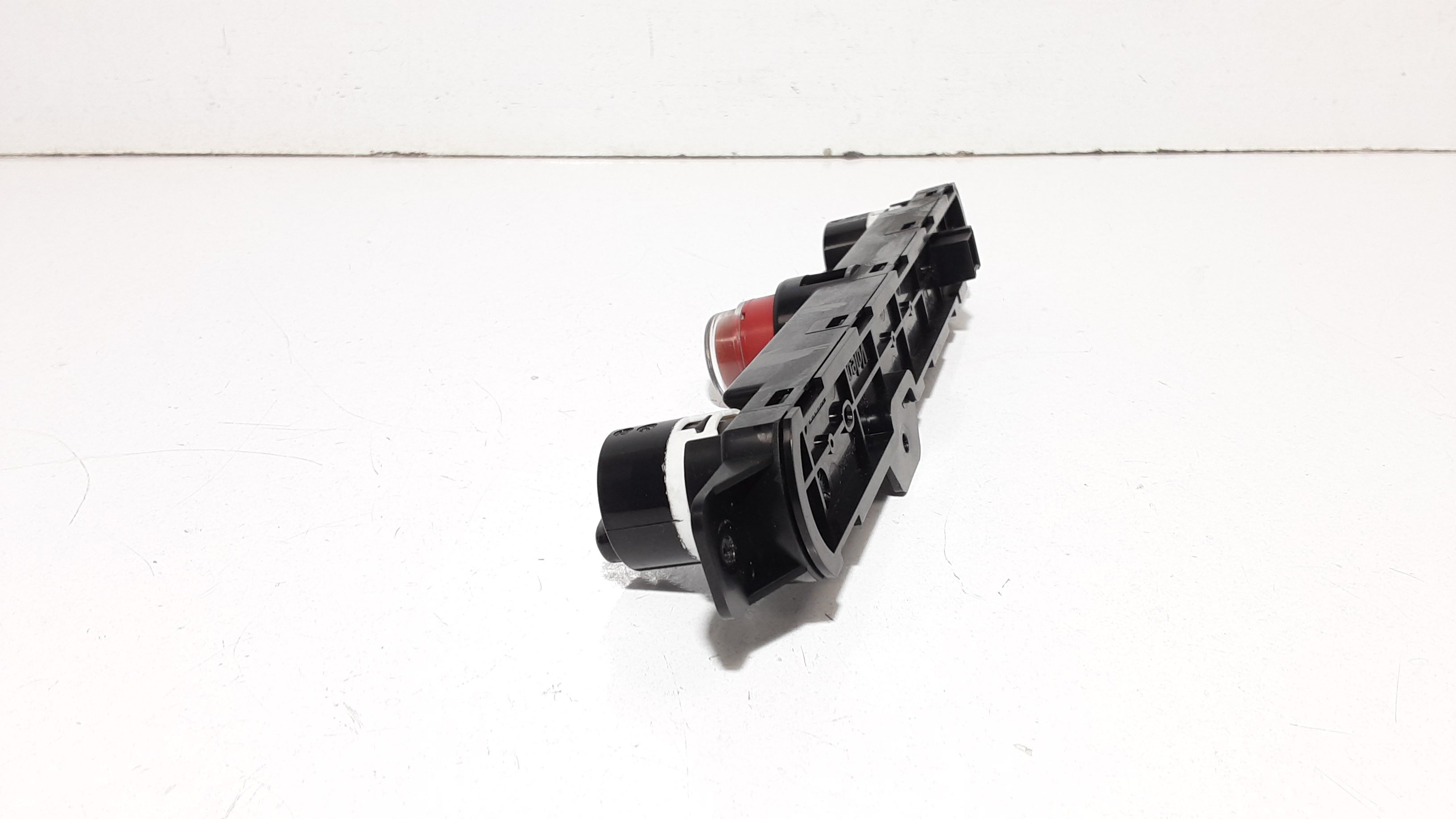 Pulsante luci di emergenza FIAT 500 Serie (07>14)