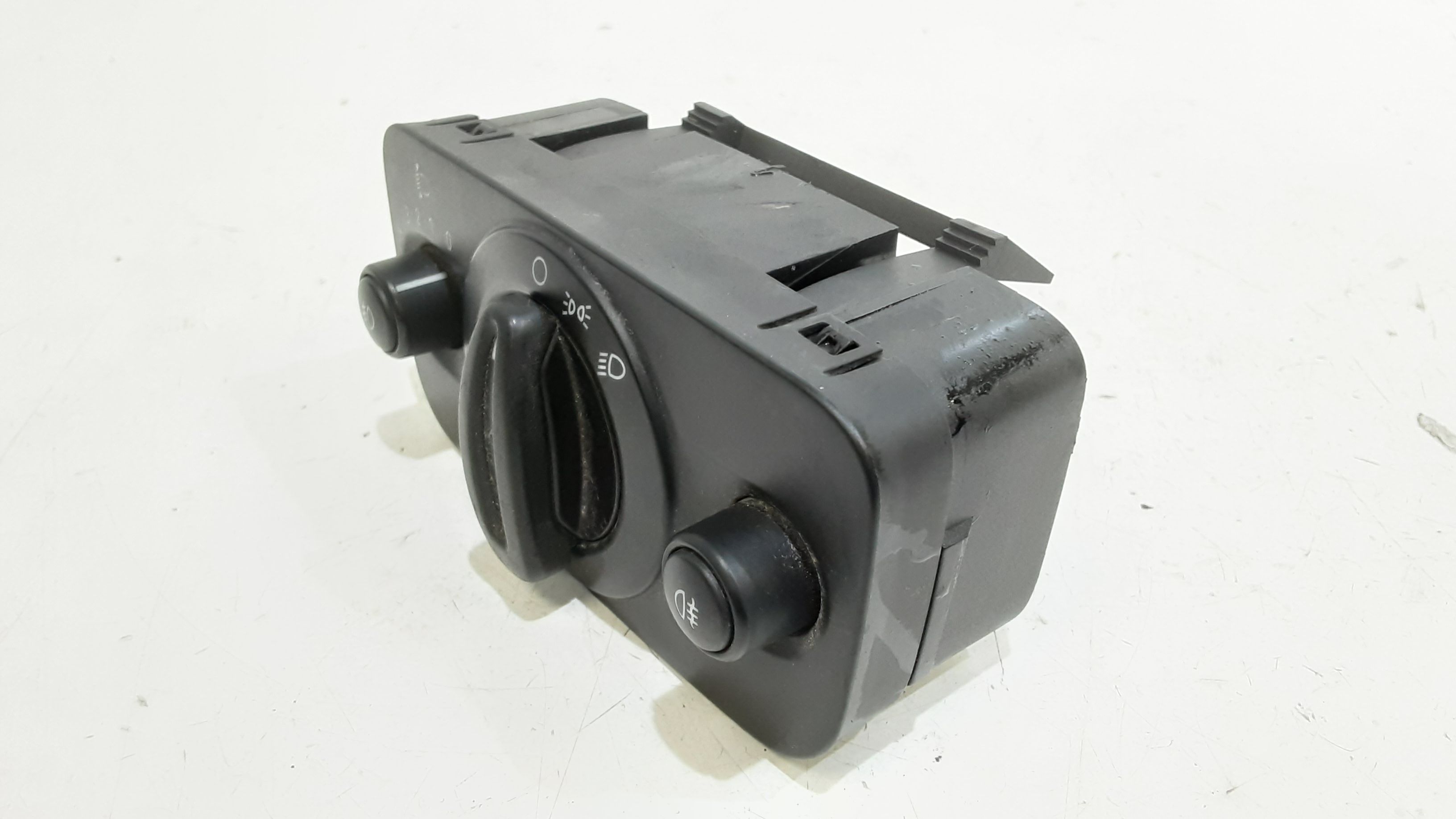 Interruttore comando luci FORD Fiesta 6 Serie