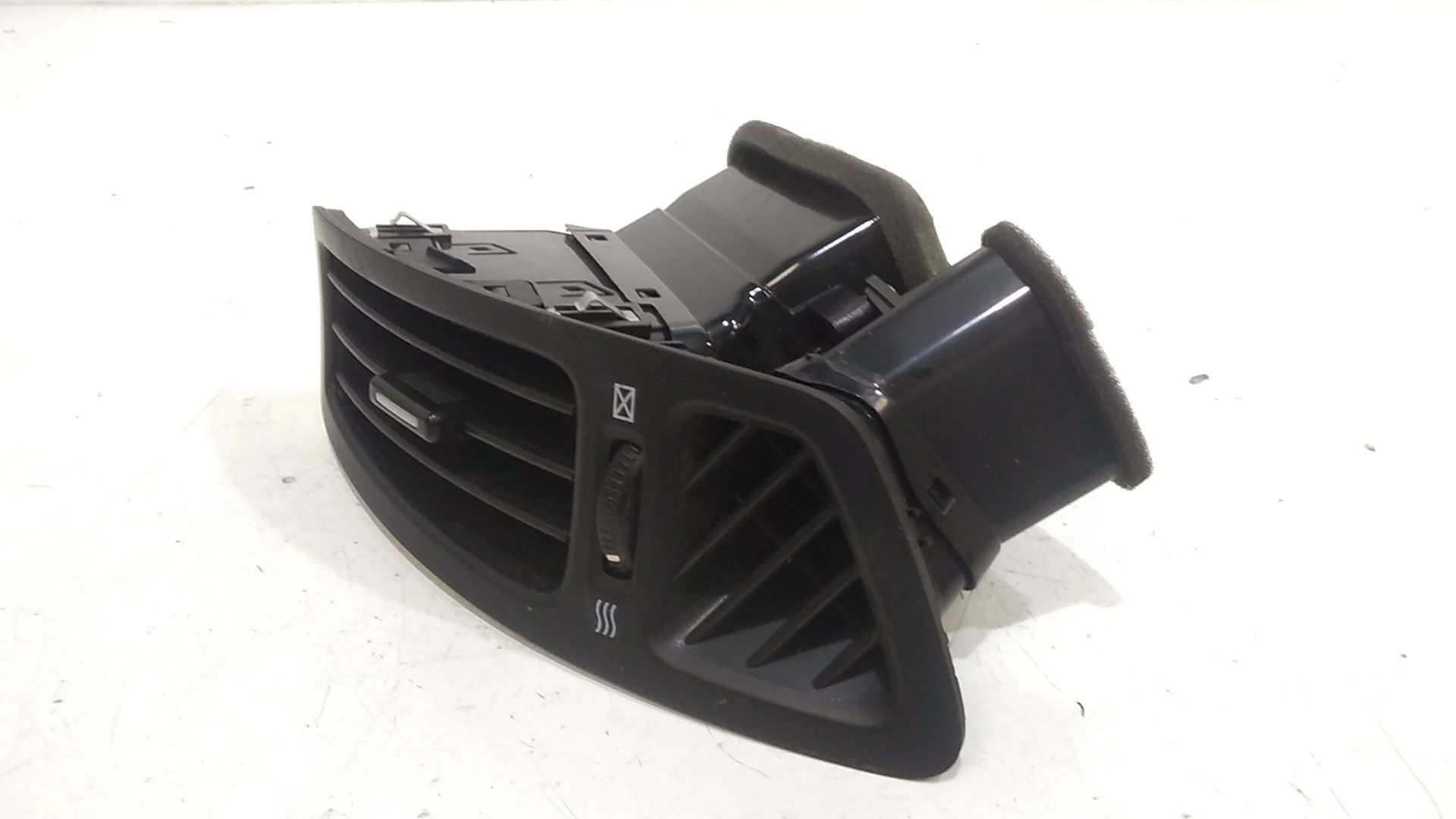 Bocchetta aria cruscotto lato passeggero KIA Cee d 1 Serie