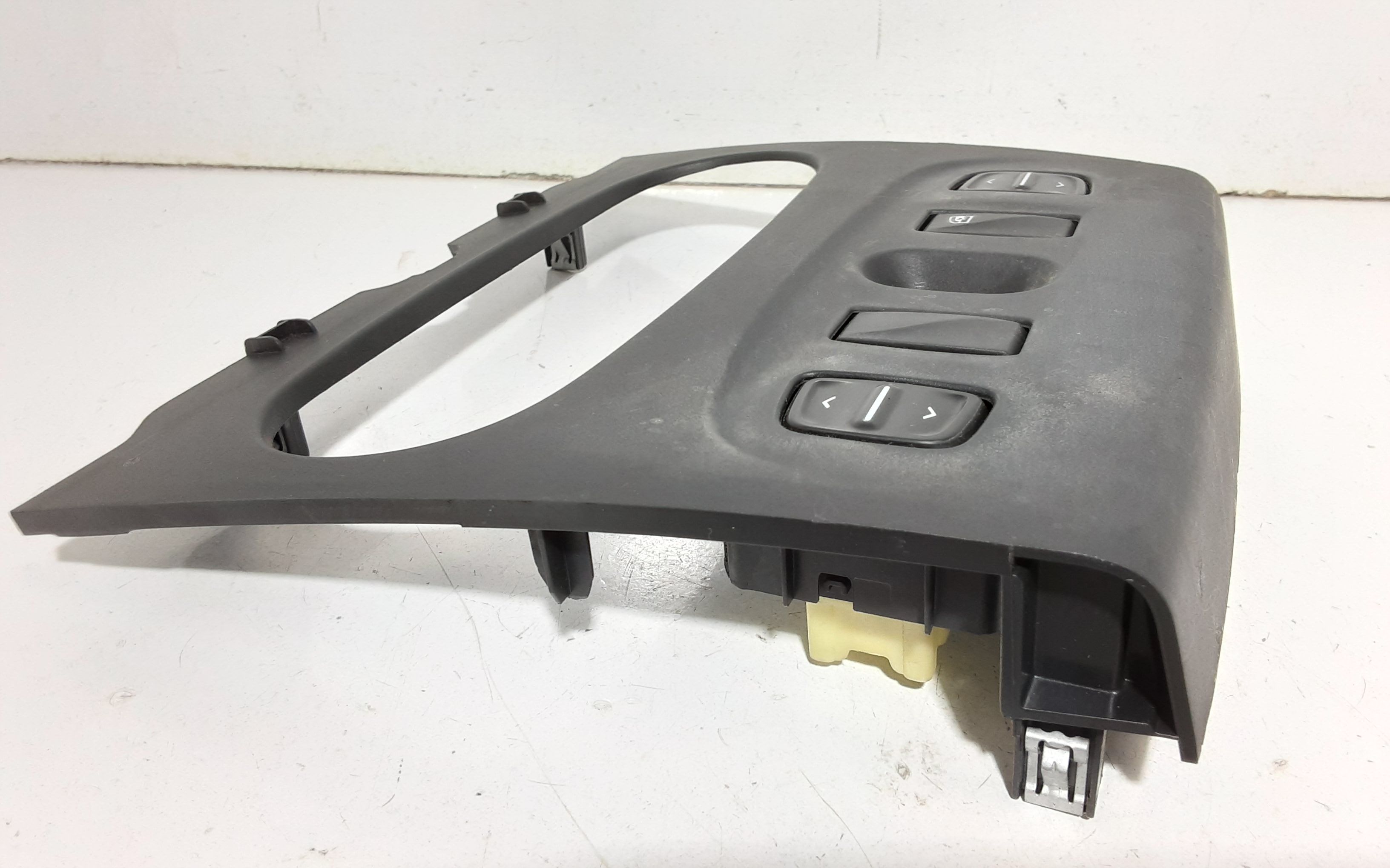 Pulsantiera alzavetri centrale DACIA Sandero Serie II (12>20)