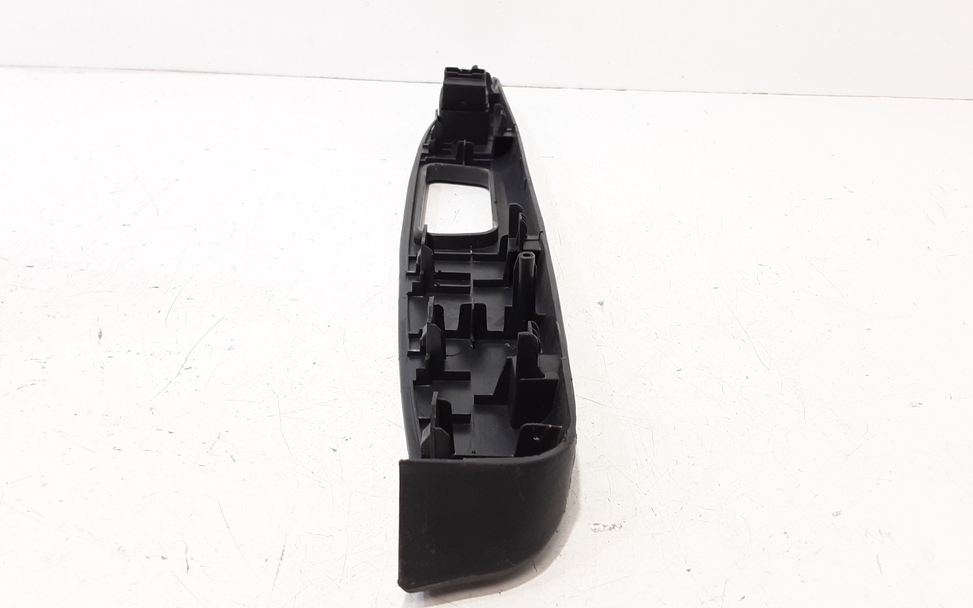 Pulsantiera Posteriore Destra GREAT WALL MOTOR Voleex Serie (C20R) (13>14)