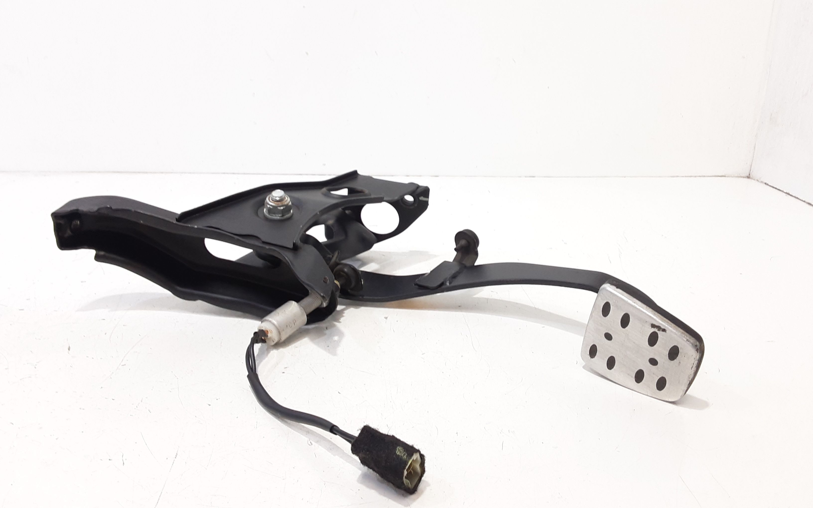 Pedale frizione GREAT WALL MOTOR Voleex Serie (C20R) (13>14)