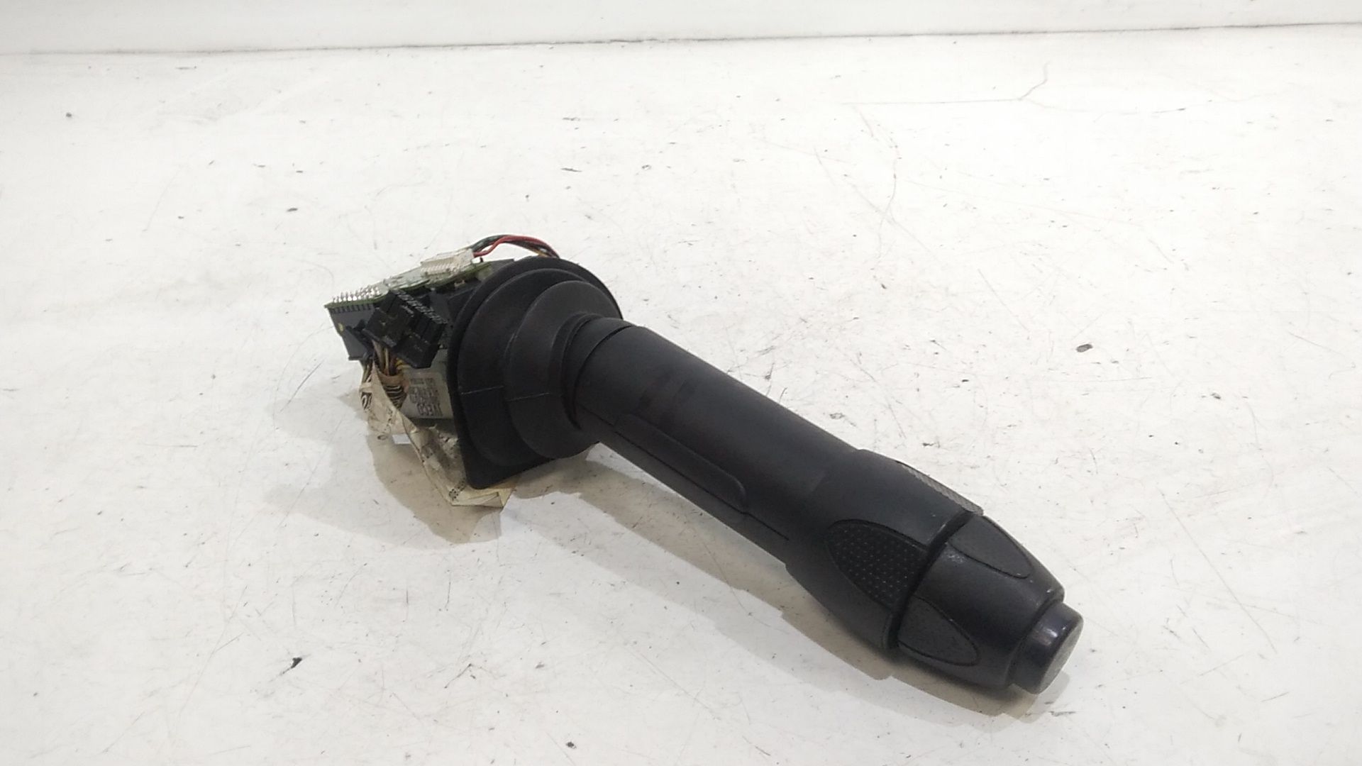 Devioluci sinistro IVECO Stralis Serie 460 (13>)