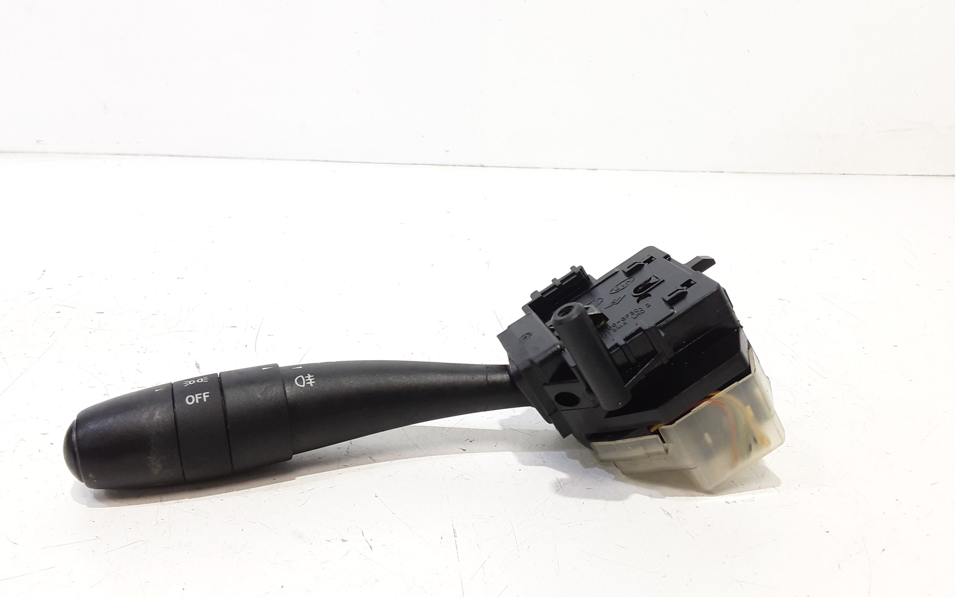 Devioluci sinistro KIA Cee d 1 Serie