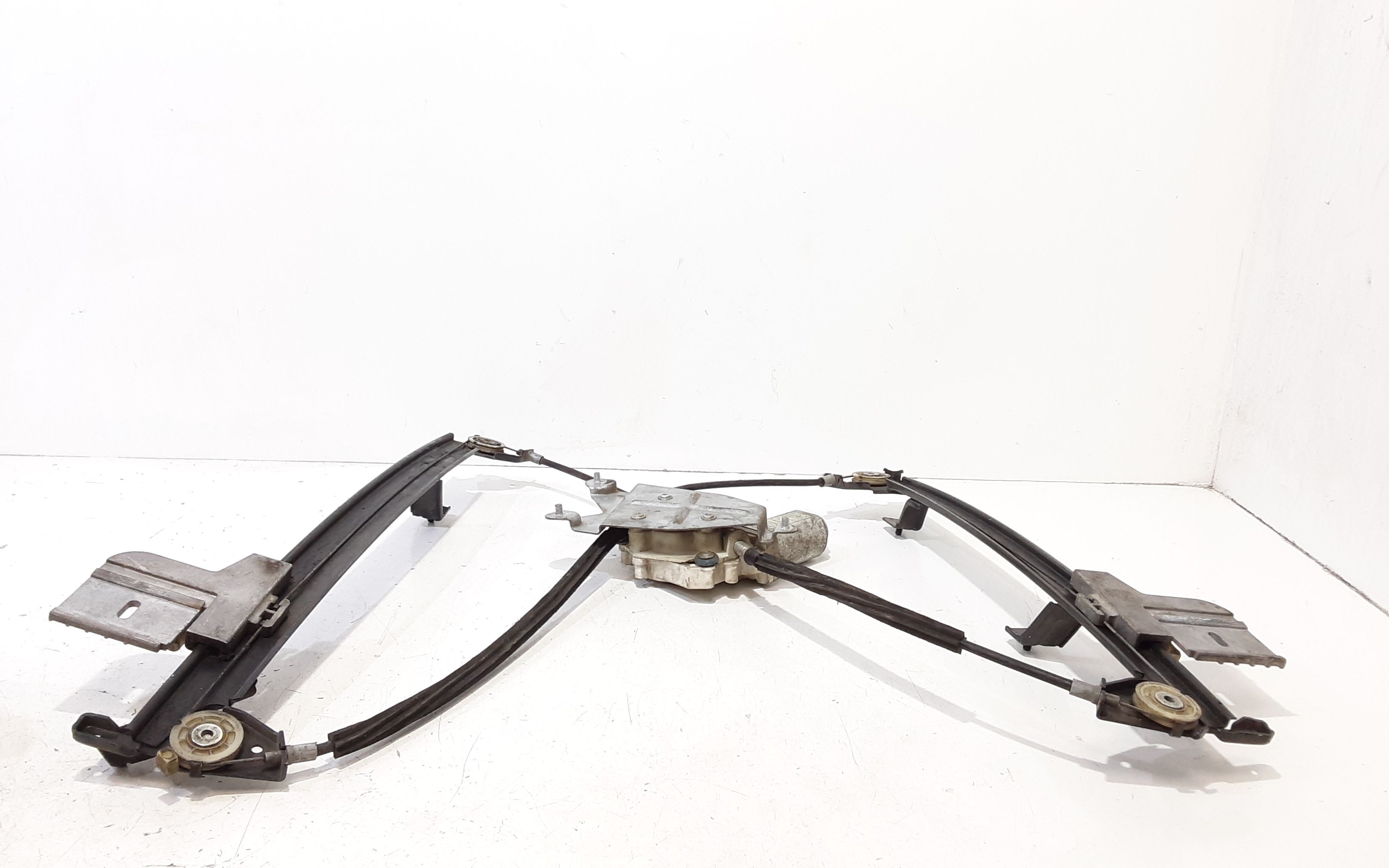 Cremagliera anteriore sinistra Guida FORD StreetKa Cabrio (03>05)