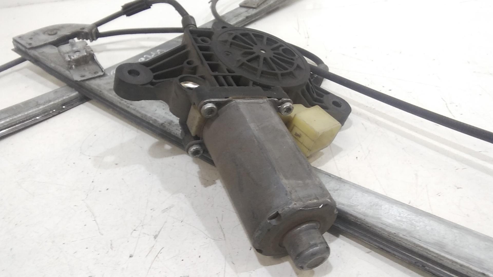 Cremagliera anteriore sinistra Guida MERCEDES Vito W638