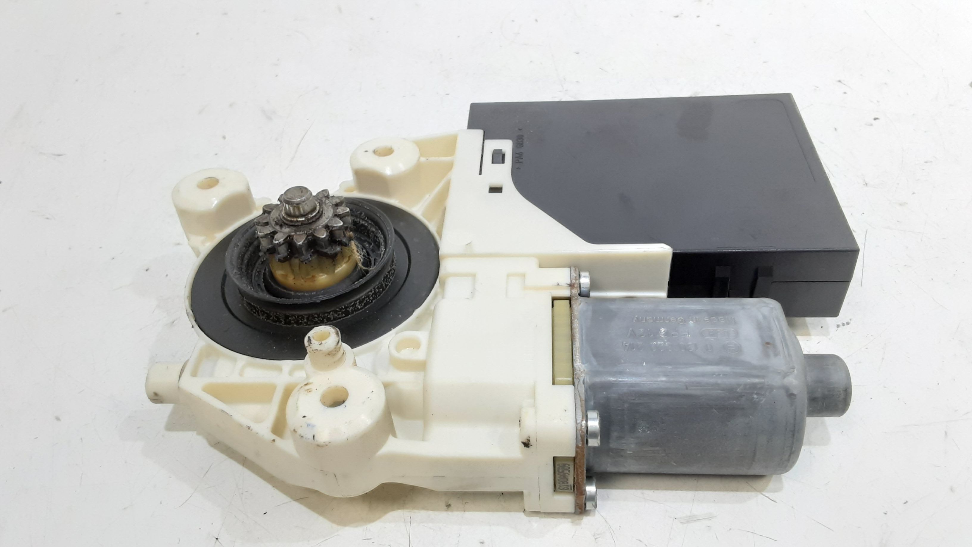 Motorino Alzavetro anteriore destra FORD Focus Berlina 3 Serie