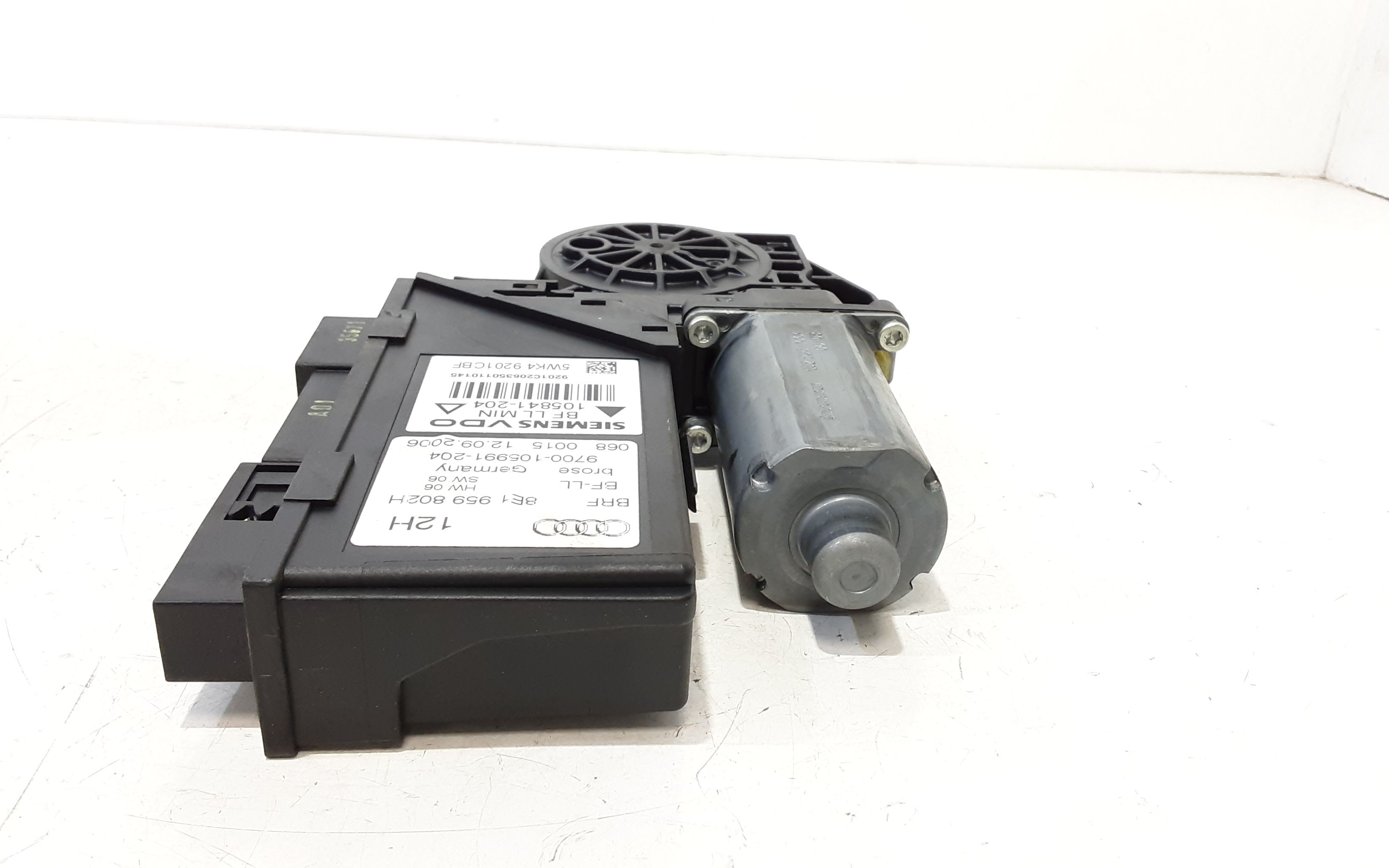 Motorino Alzavetro anteriore destra AUDI A4 Avant (8ED) (04>08)