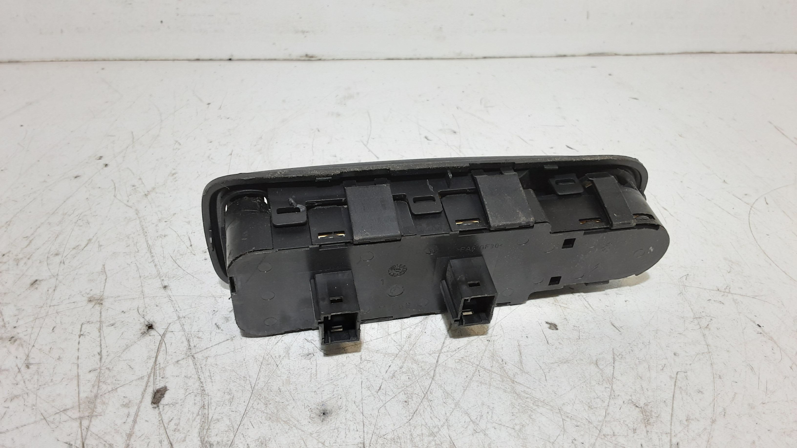 Pulsantiera anteriore sinistra Guida CITROEN C4 Grand Picasso (06>13)