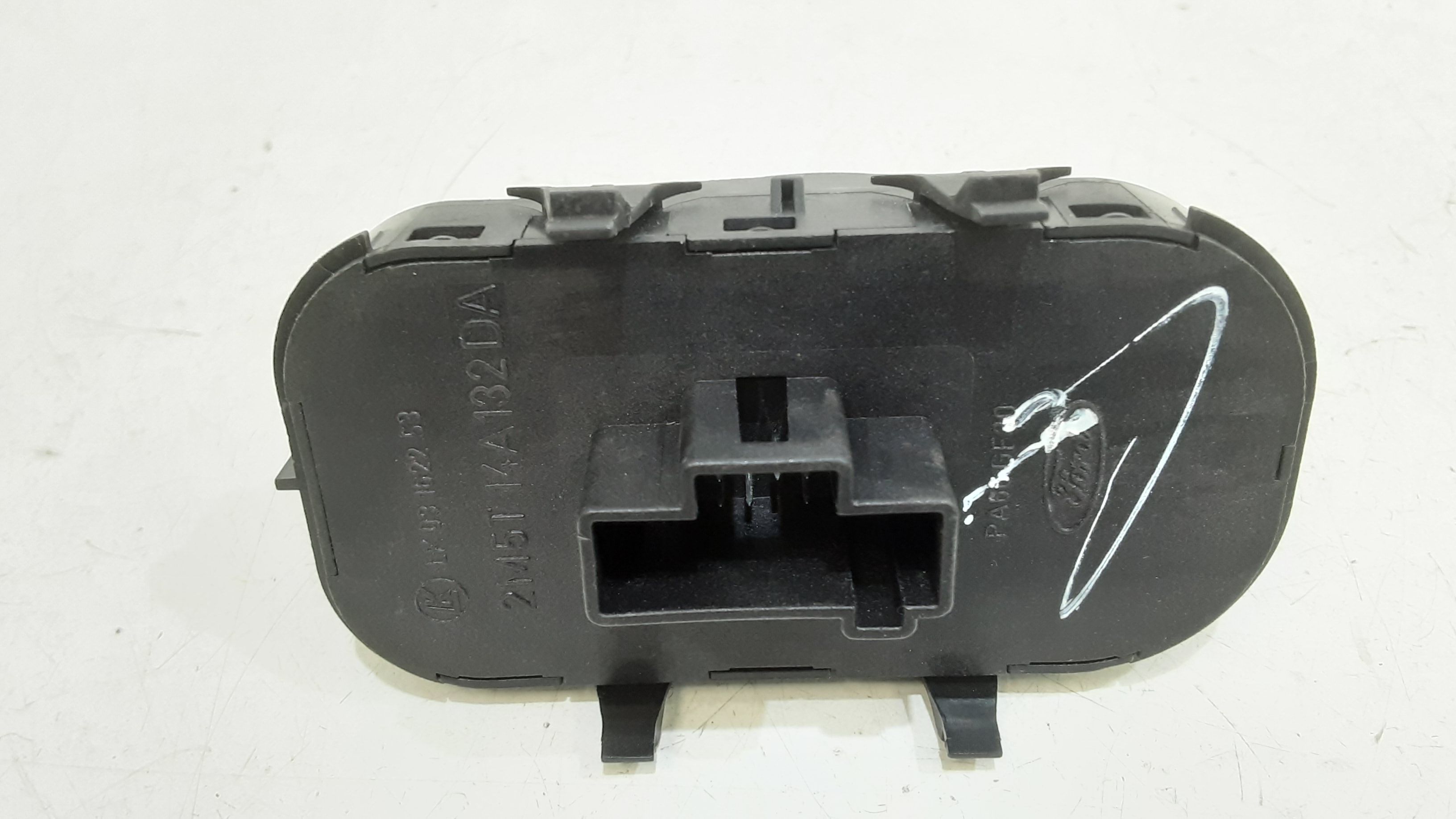 Pulsantiera anteriore sinistra Guida FORD Focus Berlina 2 Serie