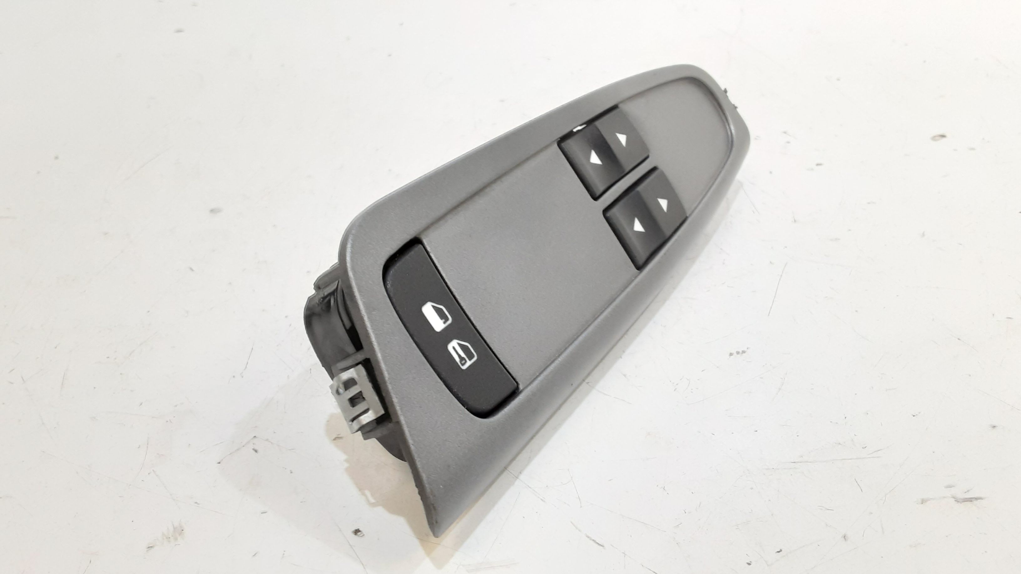 Pulsantiera anteriore sinistra Guida FIAT Stilo Berlina 3P