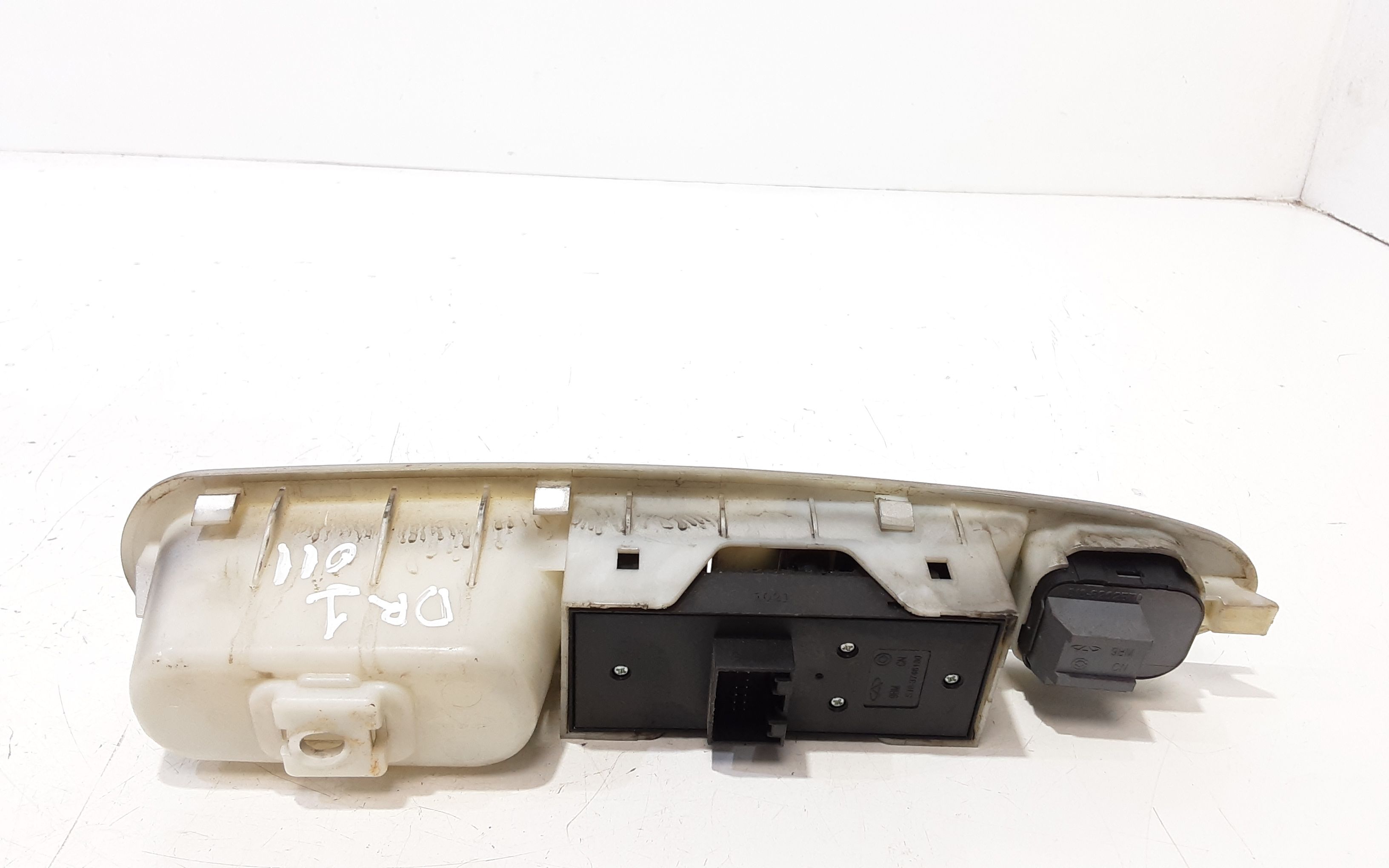 Pulsantiera anteriore sinistra Guida DR 1 1 Serie