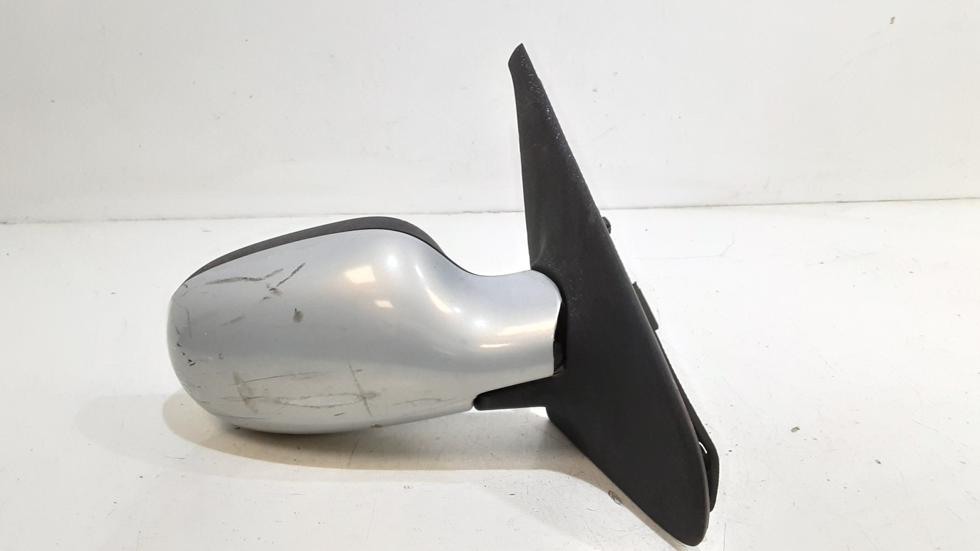 Specchietto Retrovisore Destro RENAULT Clio Serie (01>05)