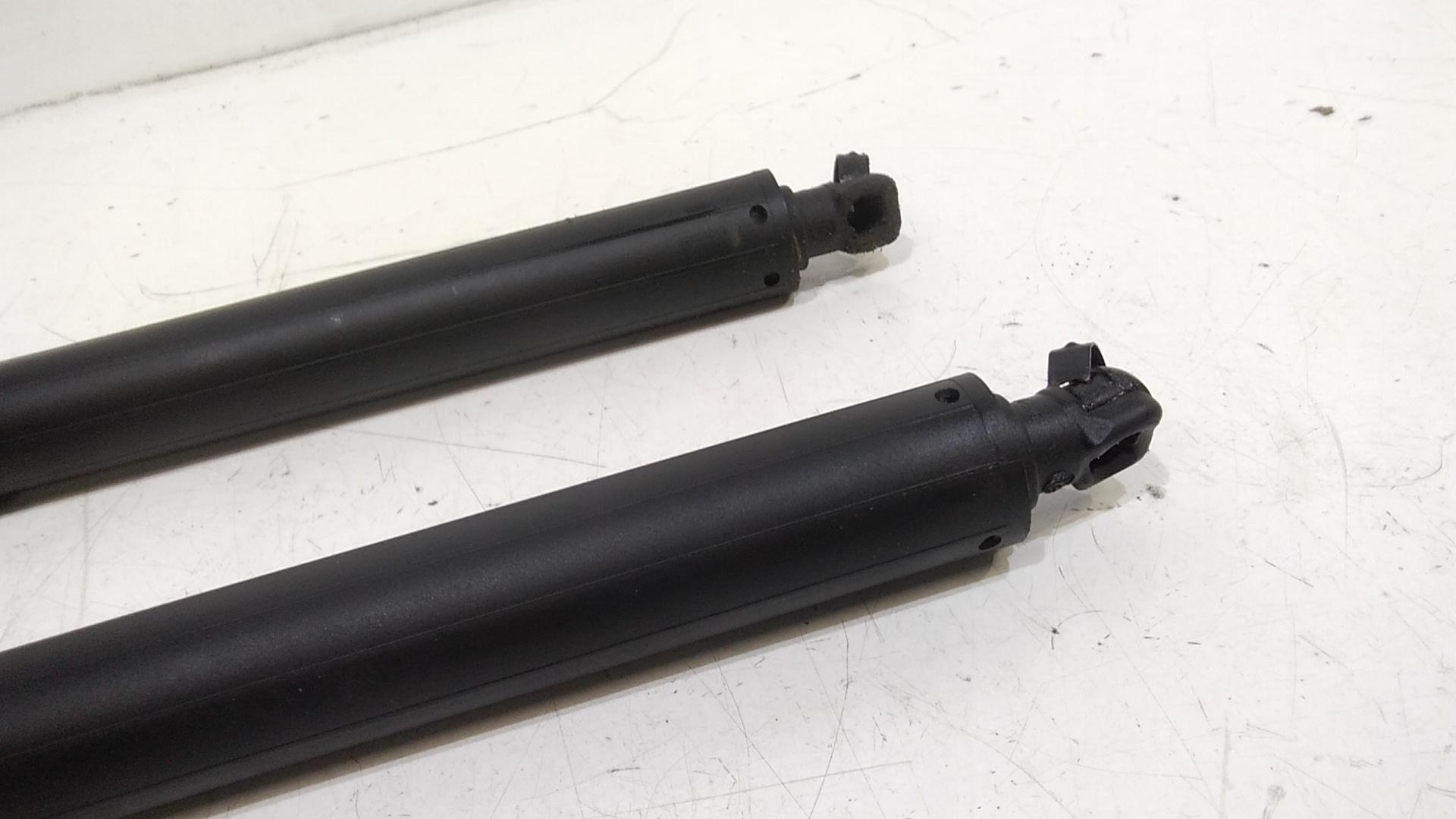 Pistoncini cofano Post. MERCEDES GLB Serie (X247) (19>)