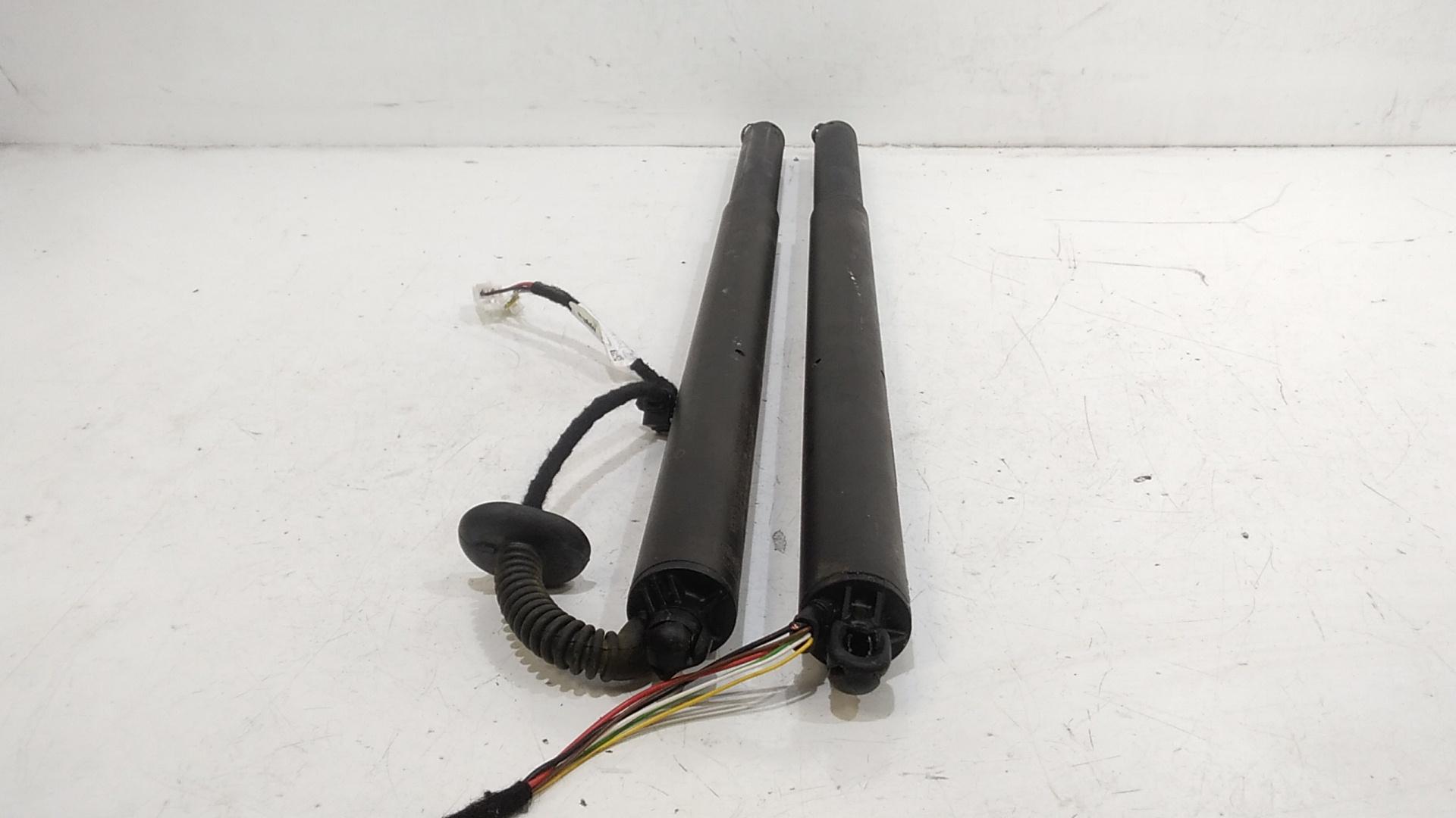 Pistoncini cofano Post. MERCEDES GLB Serie (X247) (19>)