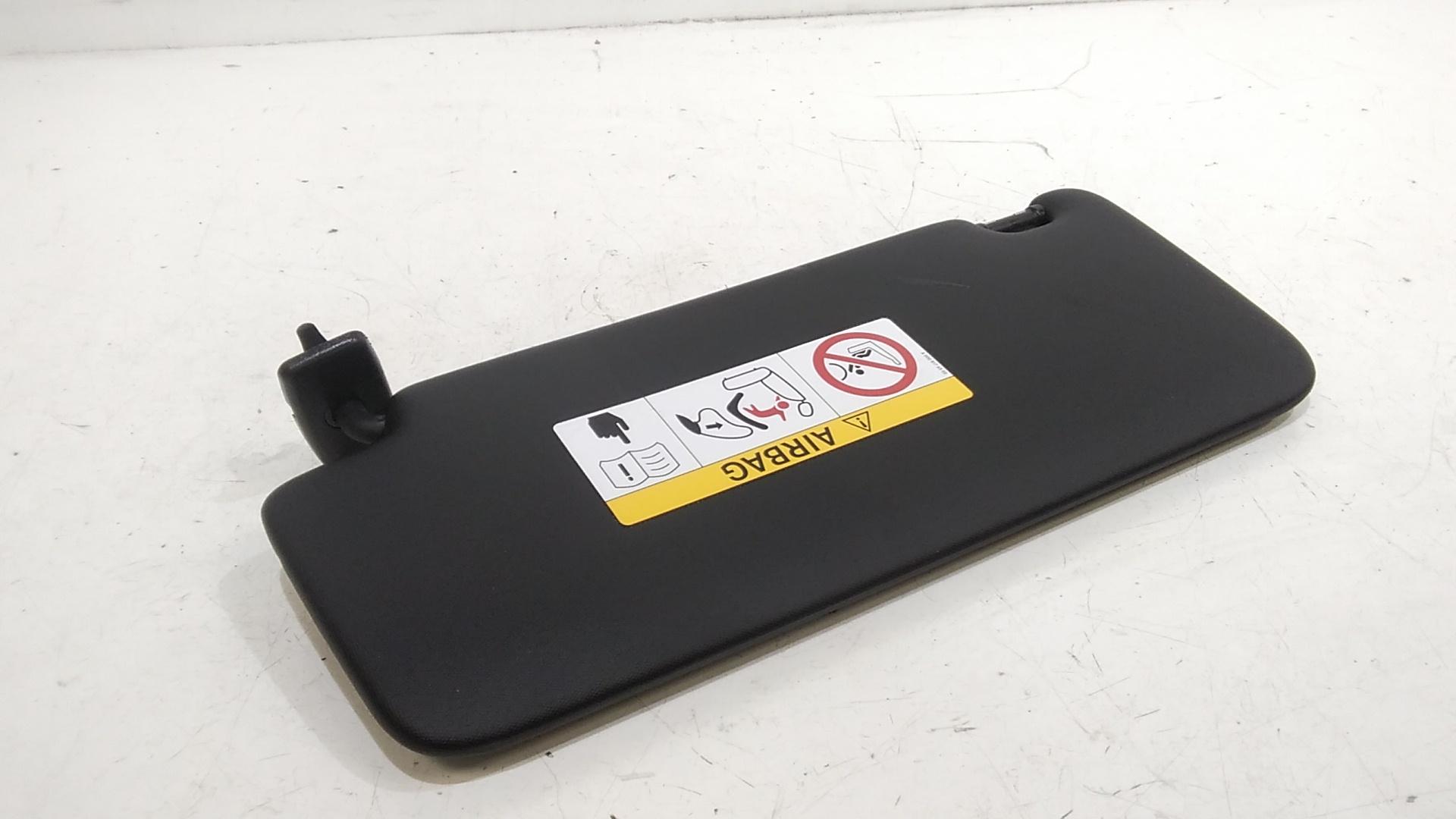 Parasole aletta Lato Passeggero MERCEDES GLB Serie (X247) (19>)