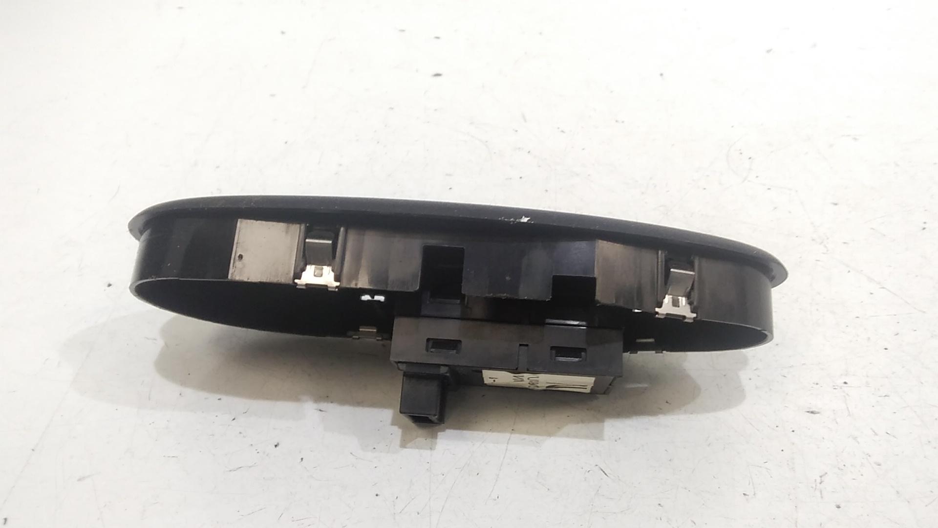 Pulsantiera Anteriore Destra Passeggero ROVER Serie 75 Berlina