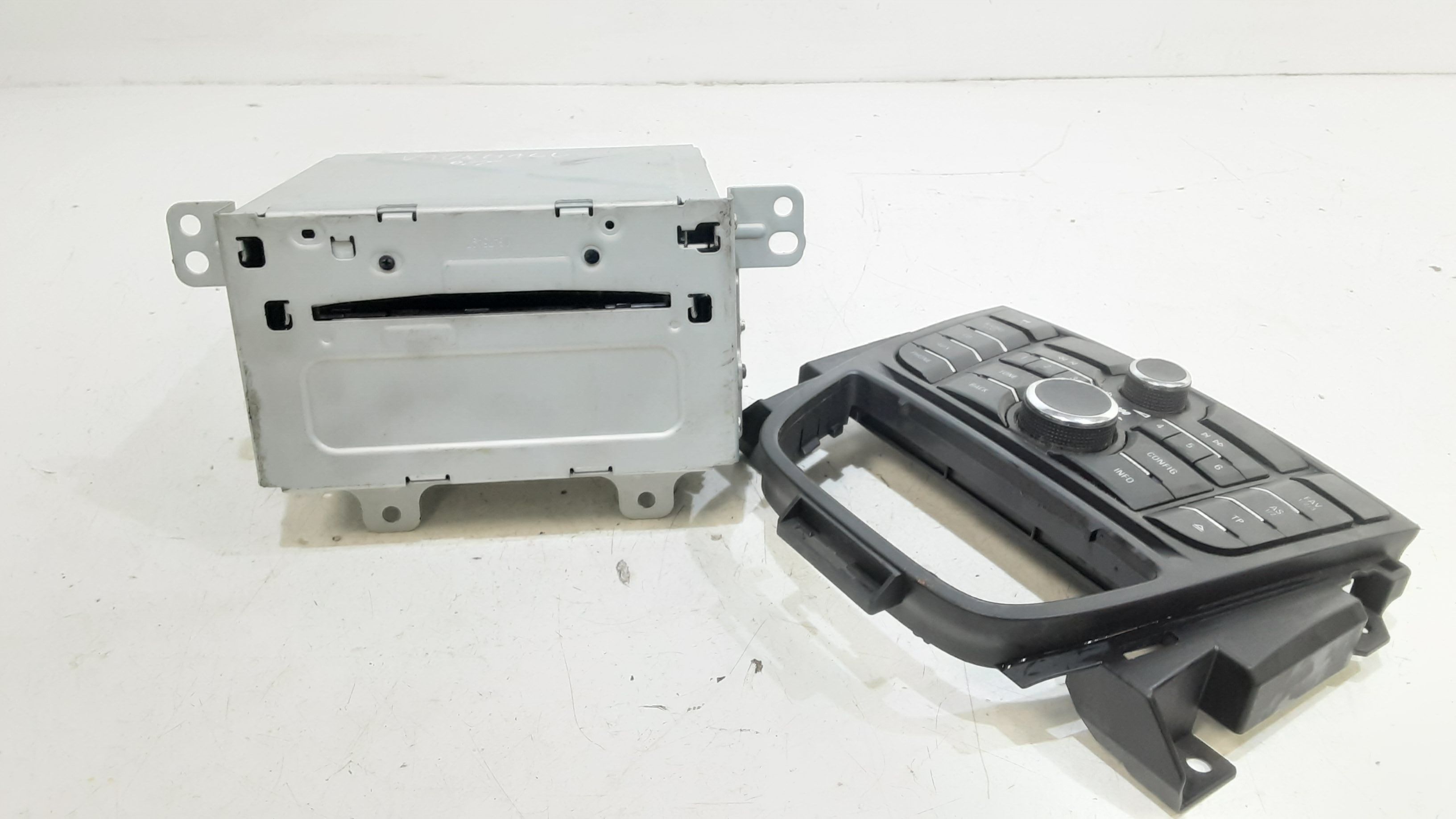 Autoradio OPEL Astra J S. Wagon