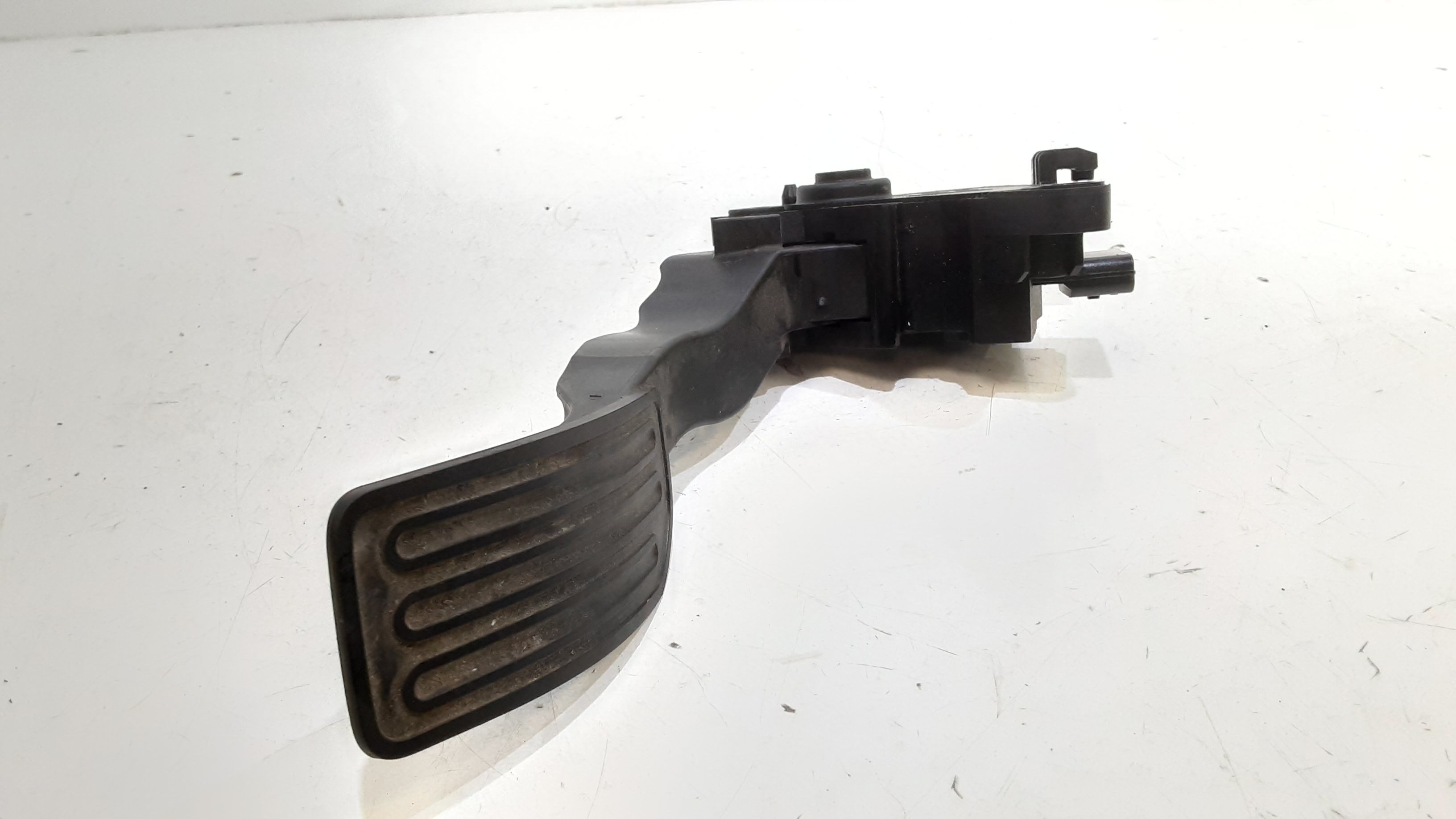 Pedale acceleratore NISSAN Micra 7 Serie