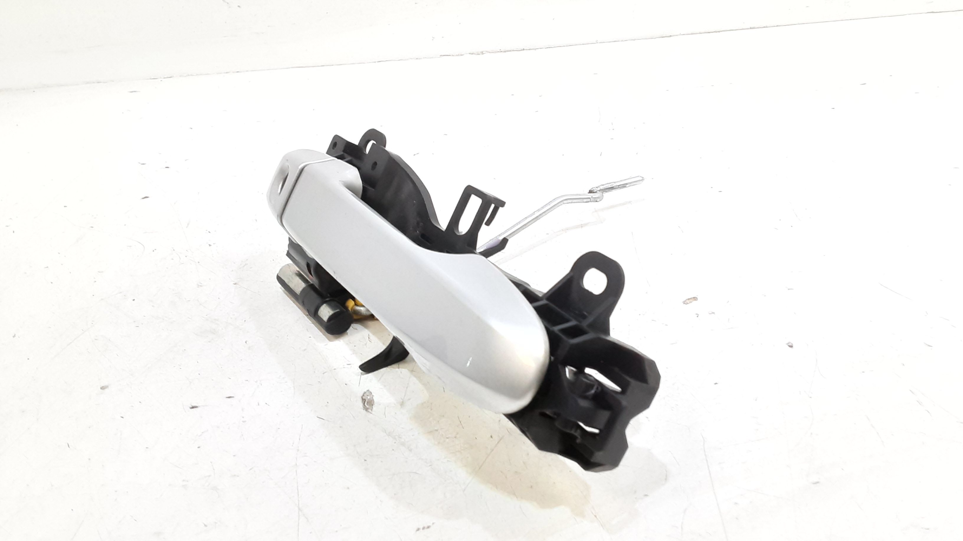 Maniglia esterna Anteriore Sinistra TOYOTA Auris Serie (E180) (12>18)