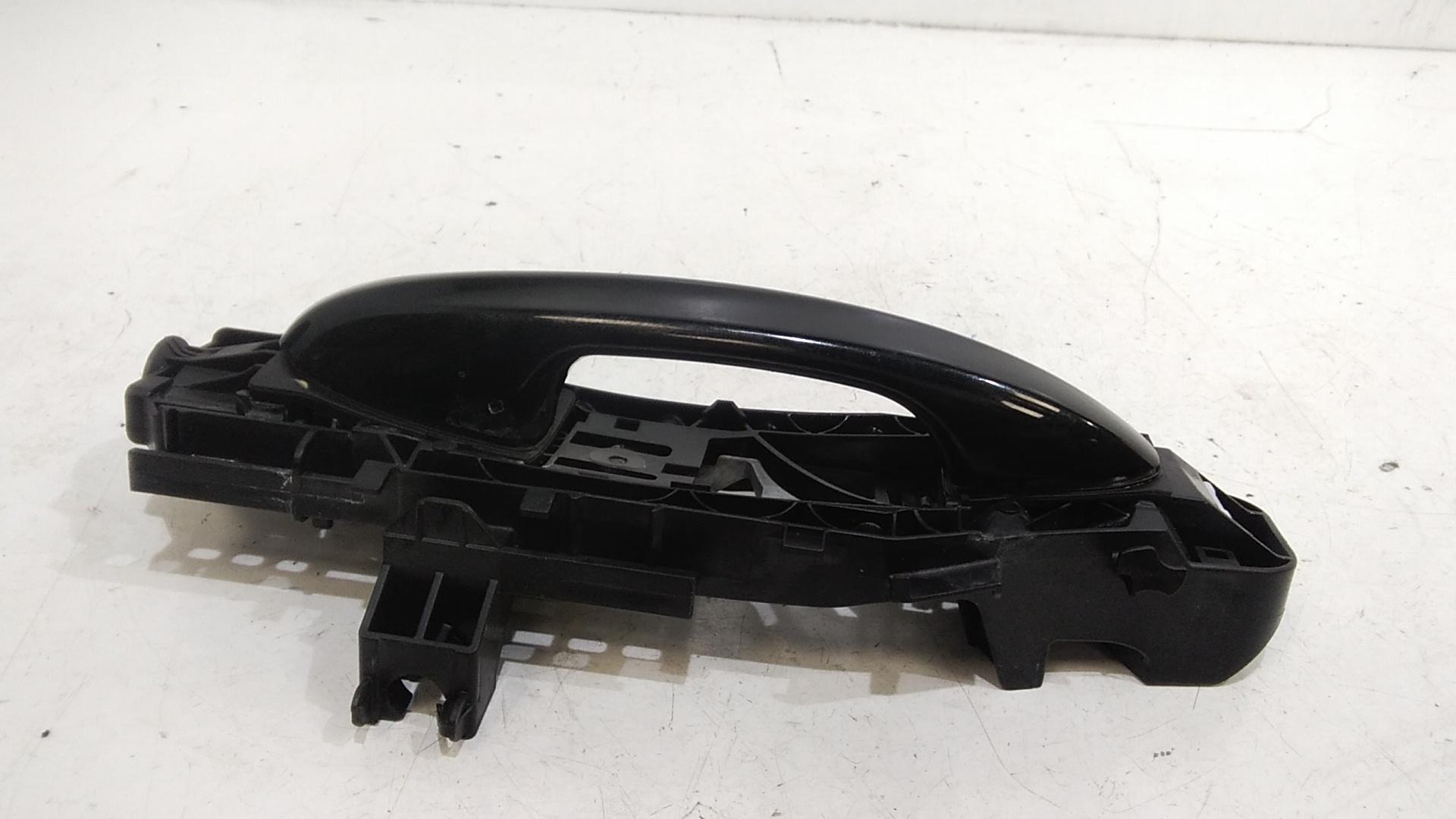 Maniglia esterna Anteriore Destra MERCEDES GLB Serie (X247) (19>)