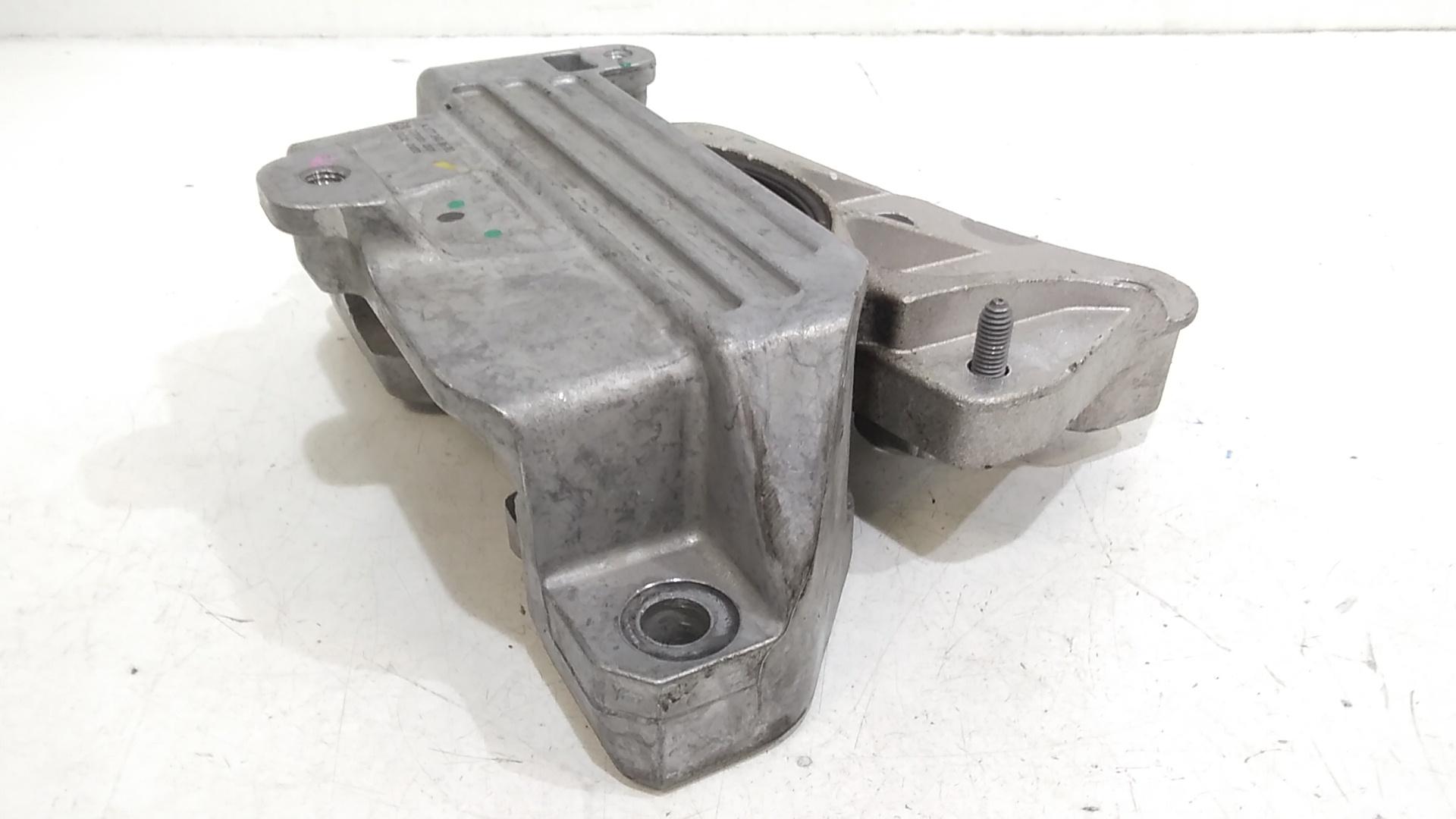 Supporto motore MERCEDES GLB Serie (X247) (19>)