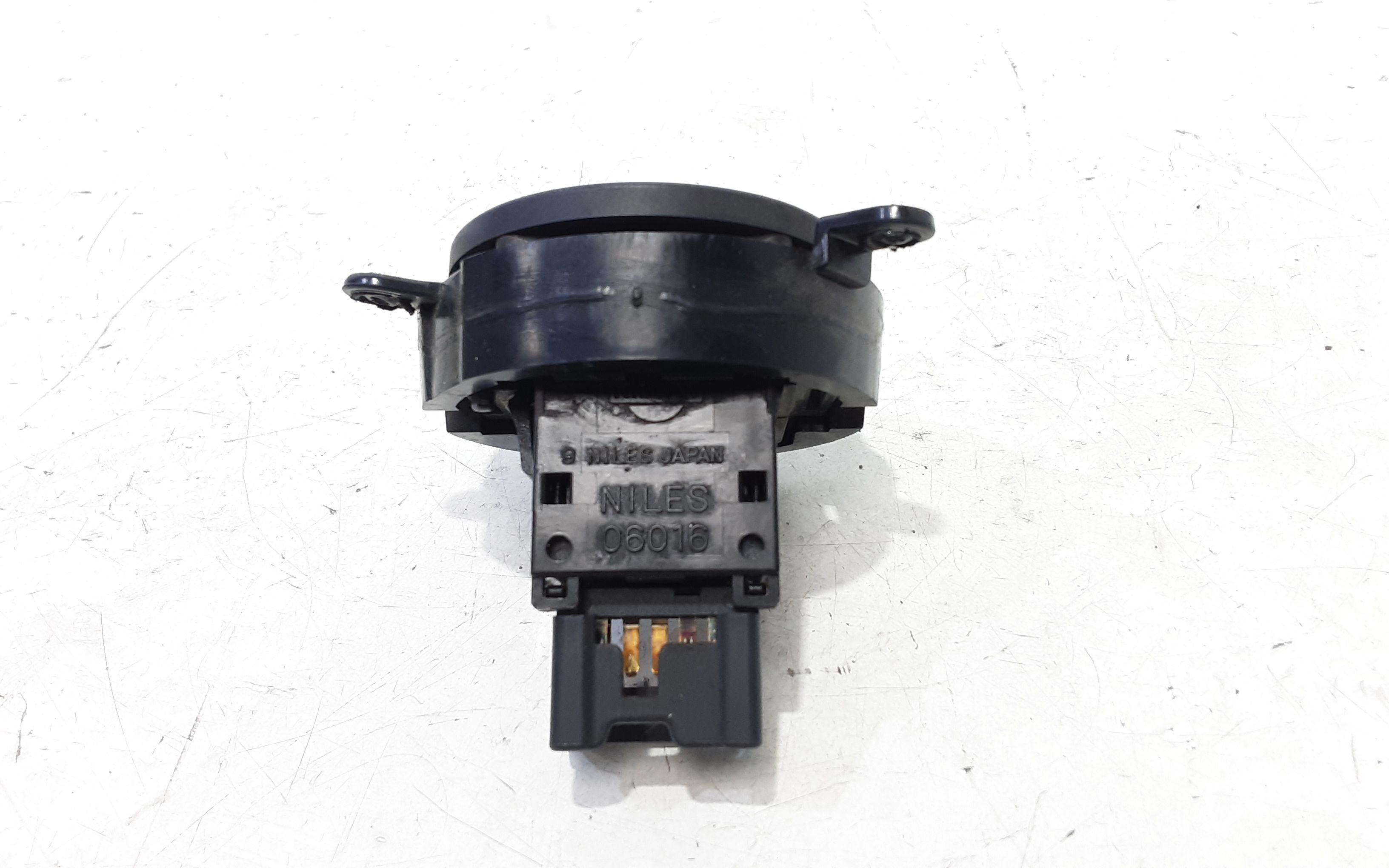 Pulsante luci di emergenza NISSAN X-Trail 1 Serie