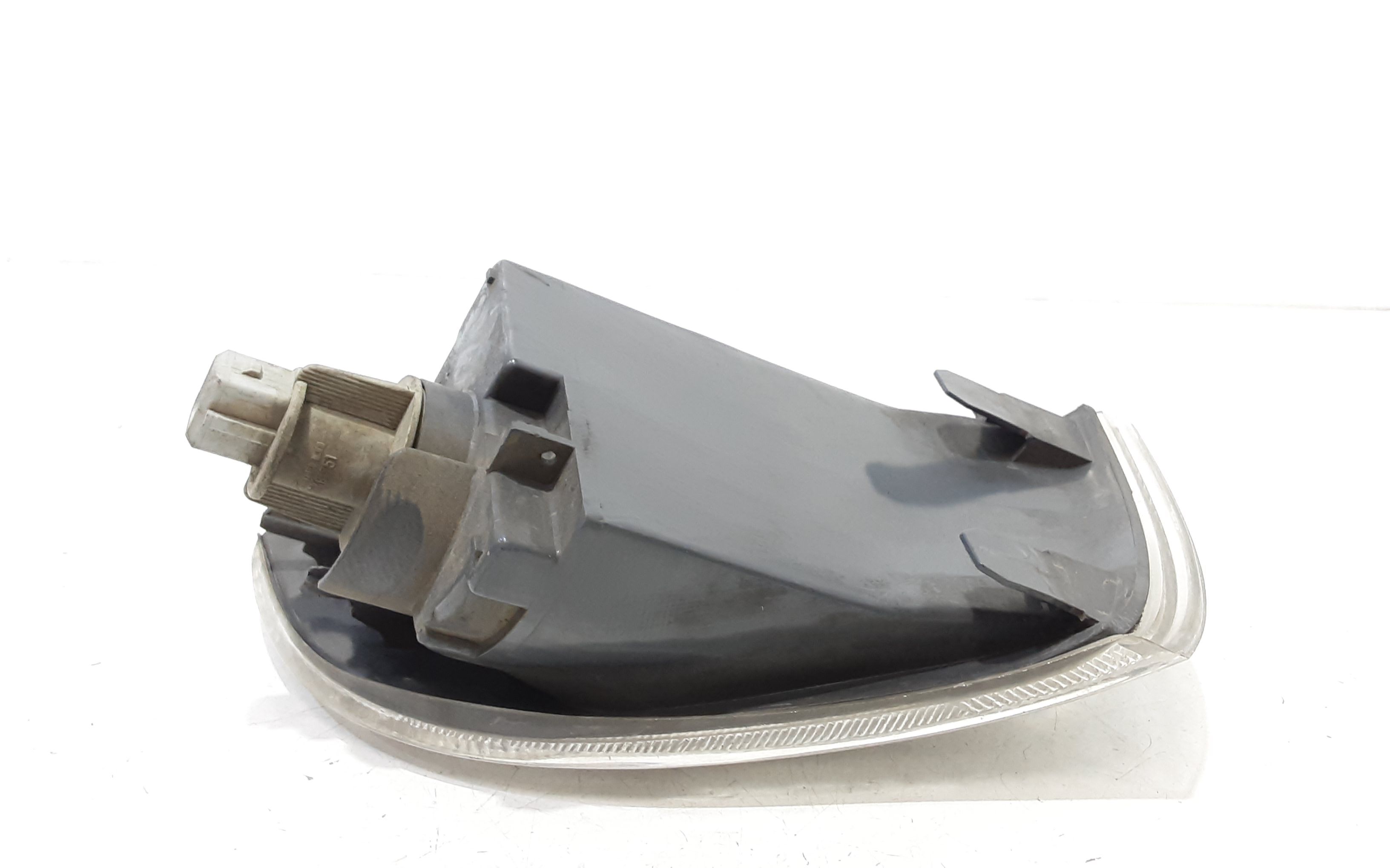 Freccia fanalino ant DX lato passeggero FIAT Punto Berlina 3P