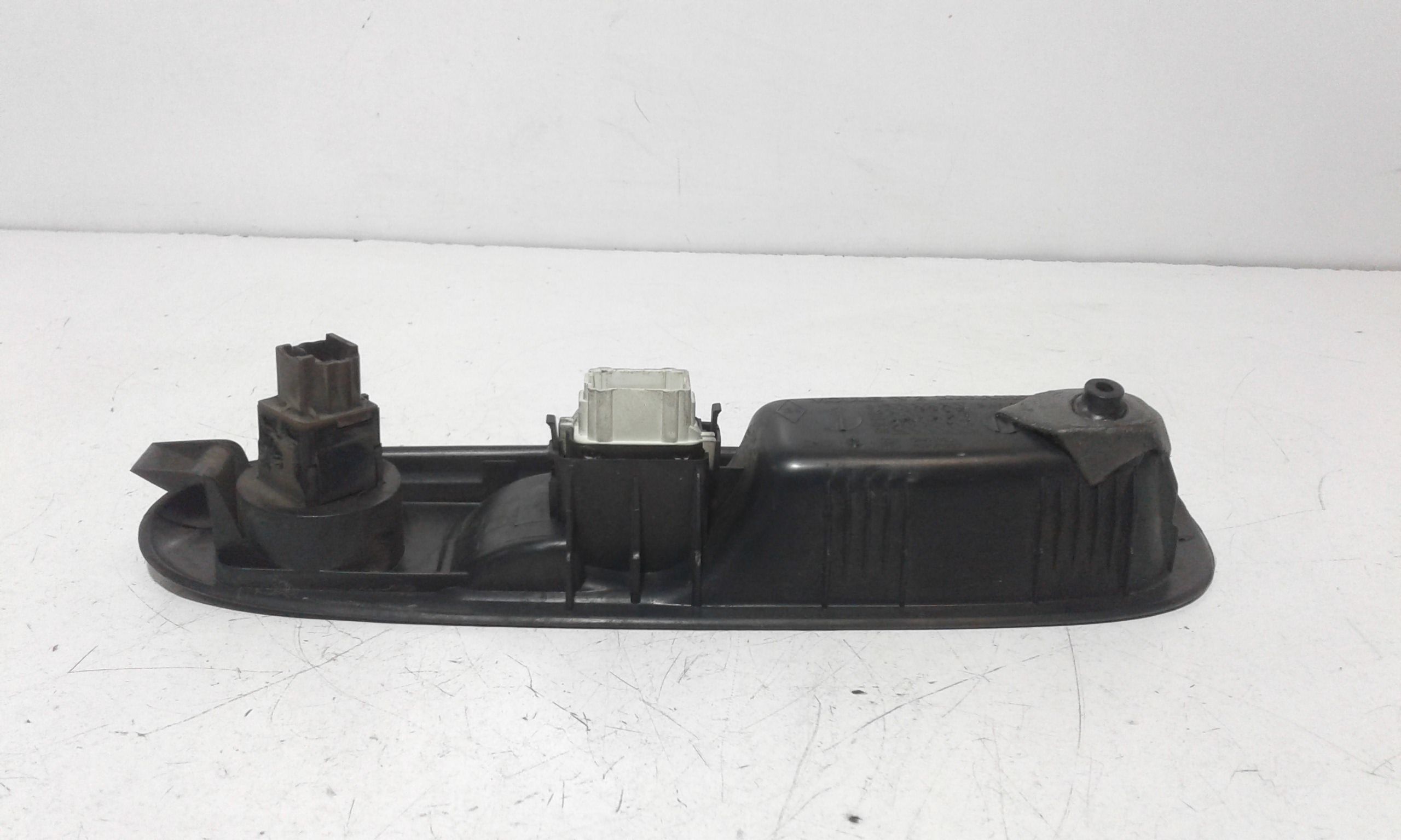 Pulsantiera Anteriore Destra Passeggero RENAULT Clio Serie (01>05)