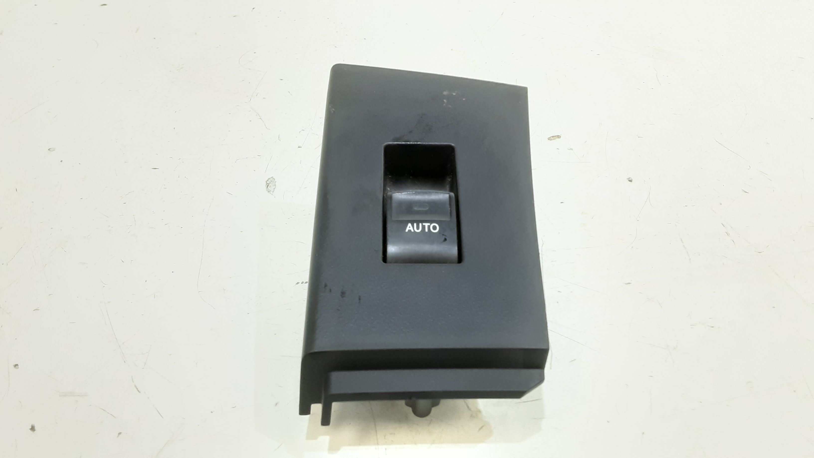 Pulsantiera Posteriore Destra TOYOTA Auris Serie (E180) (12>18)