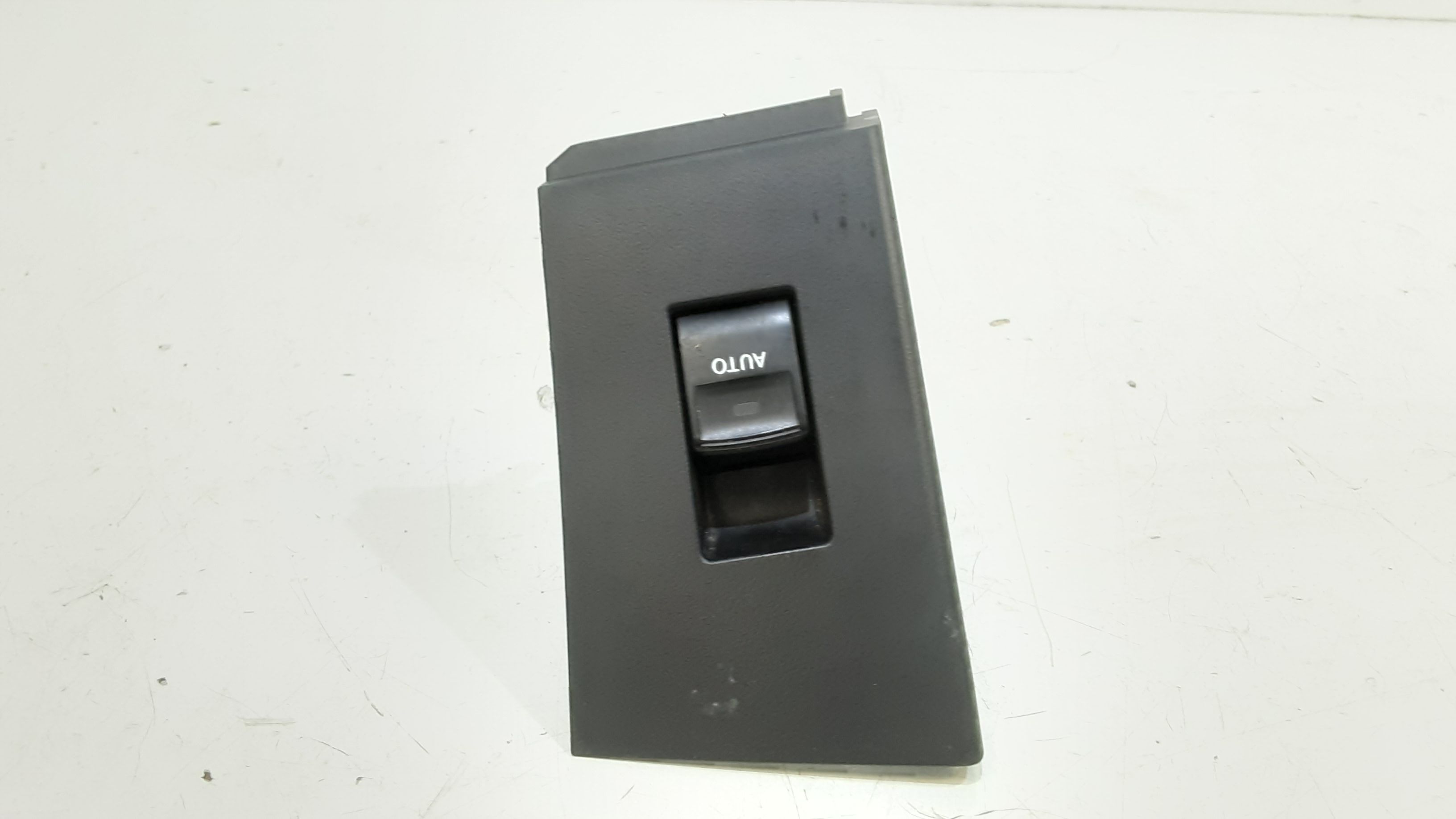 Pulsantiera Posteriore Destra TOYOTA Auris Serie (E180) (12>18)