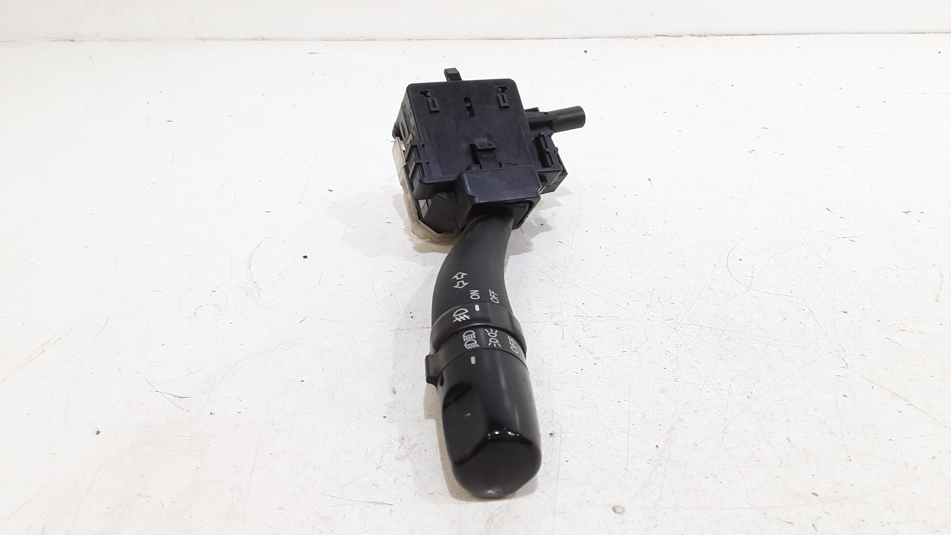 Devioluci sinistro HYUNDAI Santa Fe 3 Serie