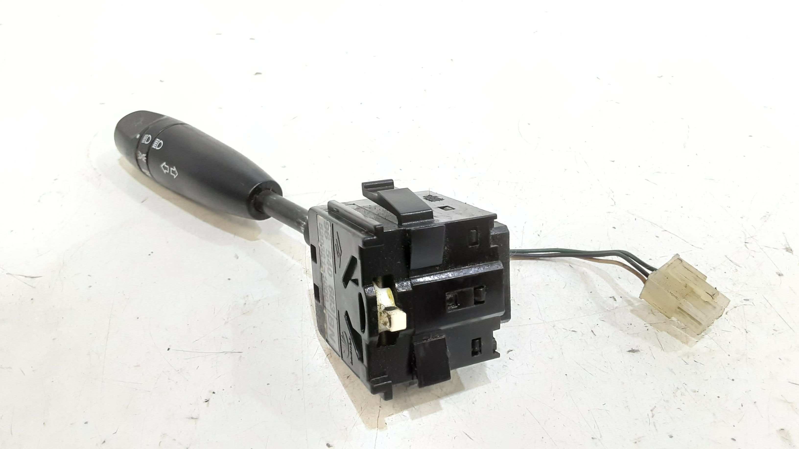 Devioluci sinistro CHEVROLET Aveo 1 Serie