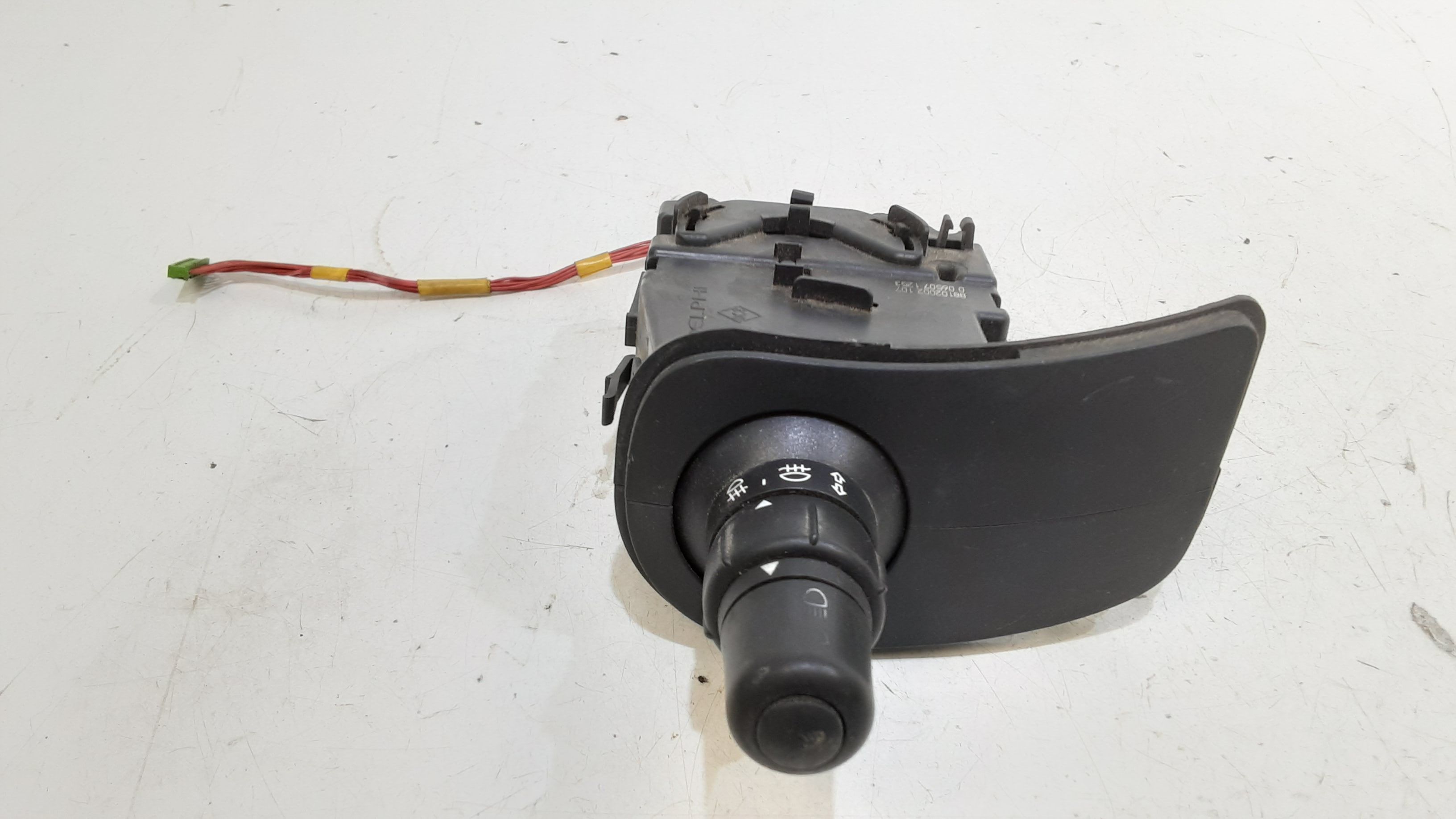 Devioluci sinistro RENAULT Clio Serie (08>15)