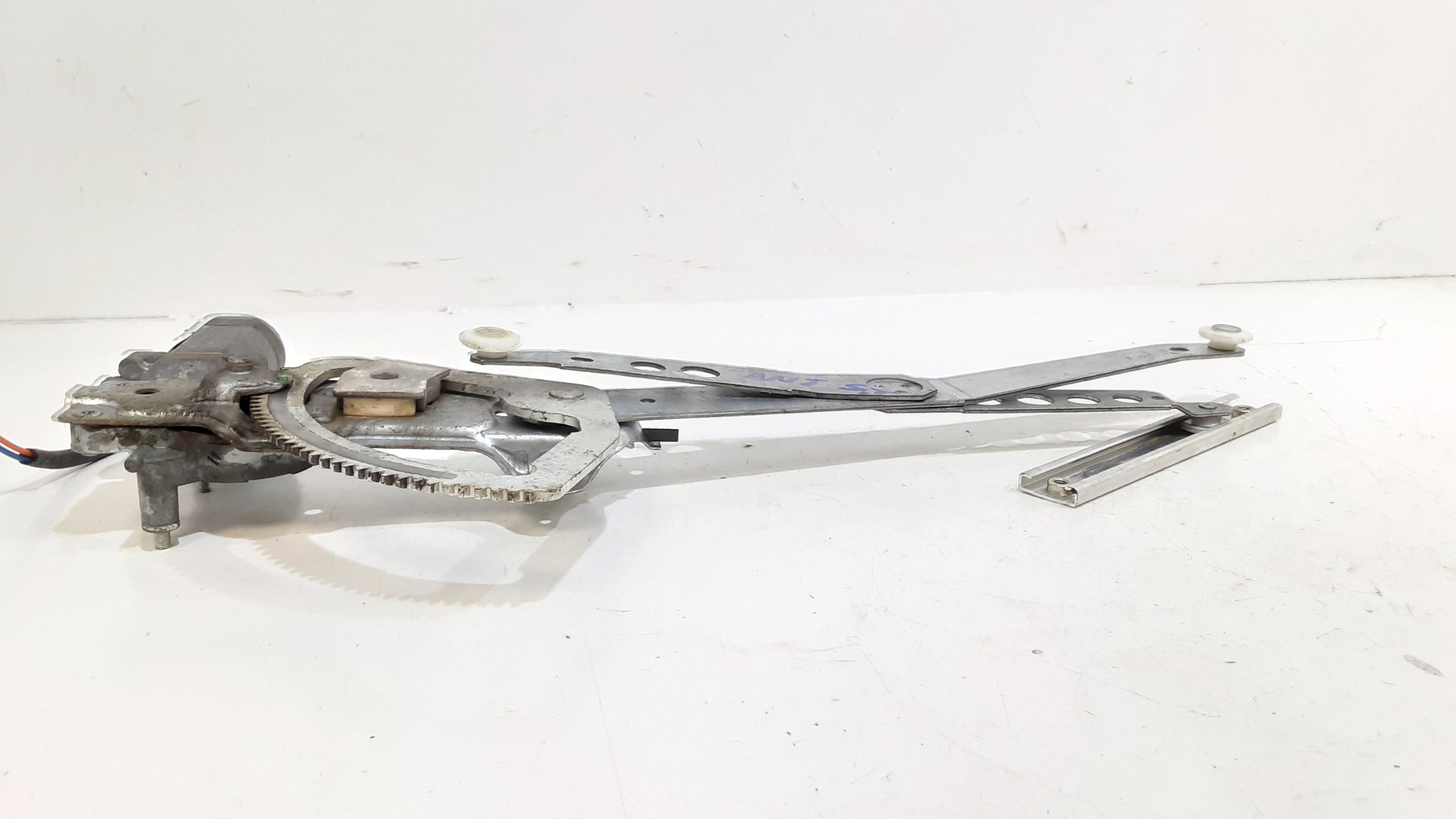 Cremagliera anteriore sinistra Guida JAGUAR XJ 6