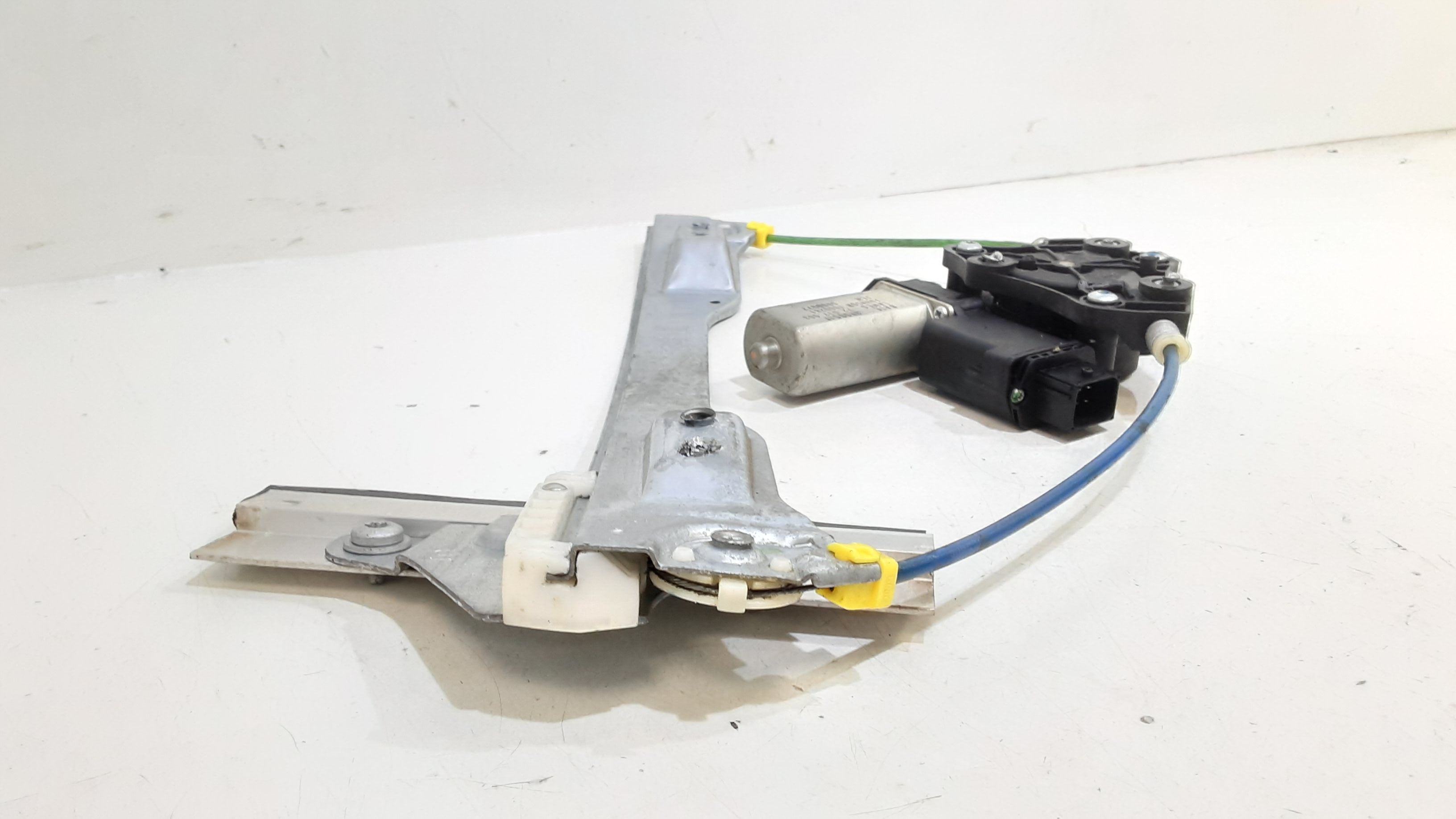 Cremagliera anteriore sinistra Guida OPEL Corsa D 3P 1 Serie