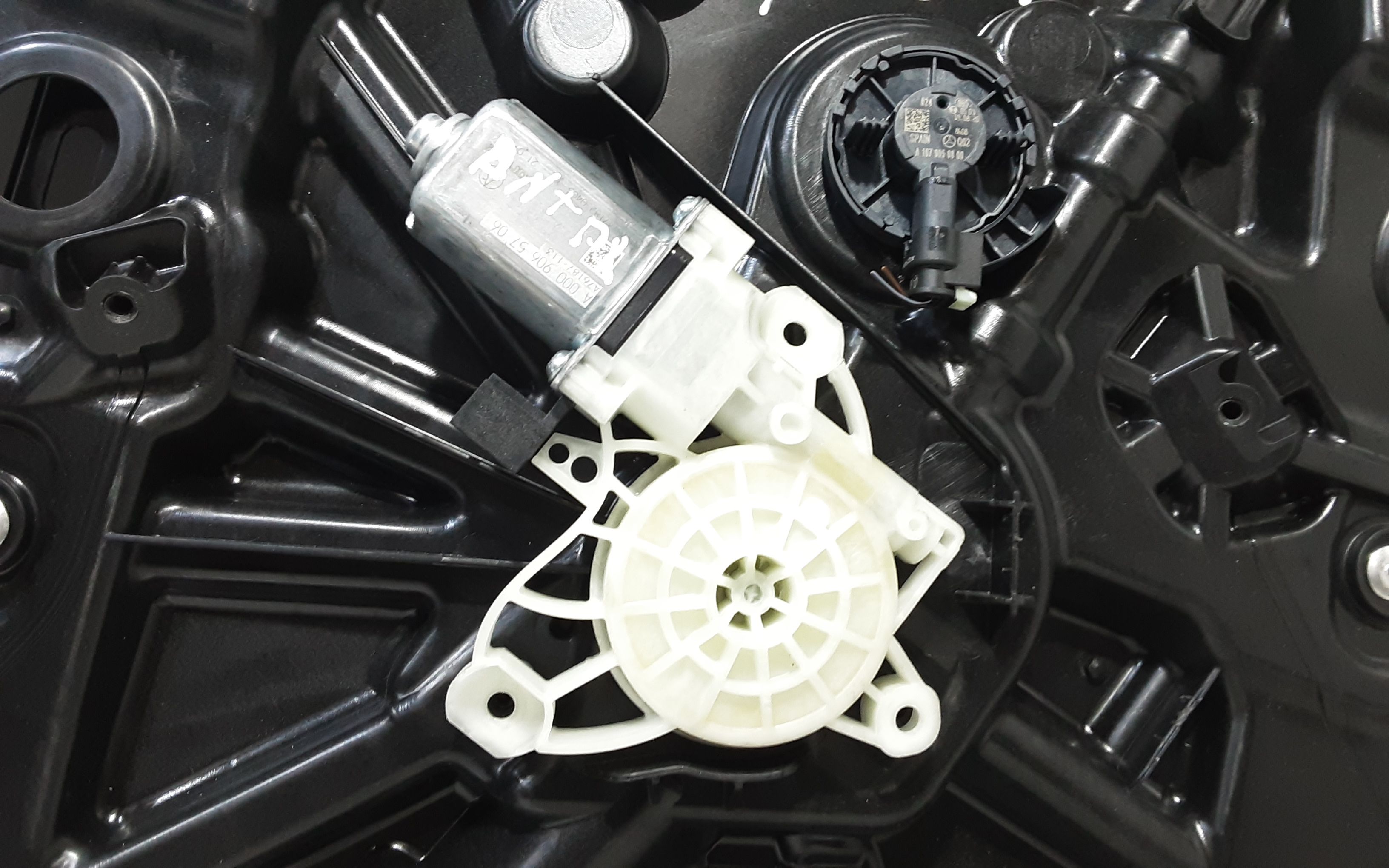 Cremagliera anteriore destra passeggero MERCEDES Classe B Serie (W247) (18>21)