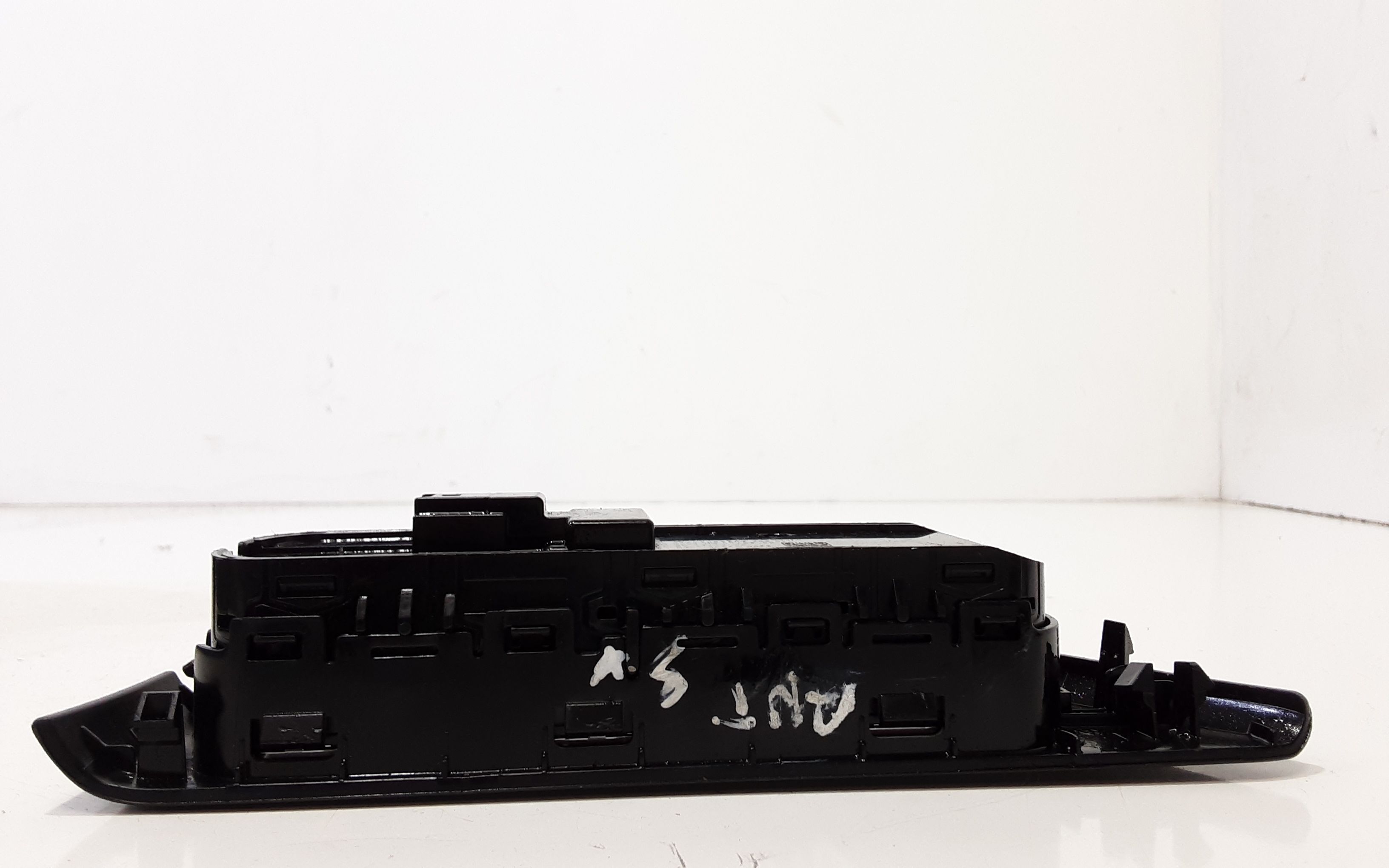 Pulsantiera anteriore sinistra Guida MERCEDES Classe B Serie (W247) (18>21)