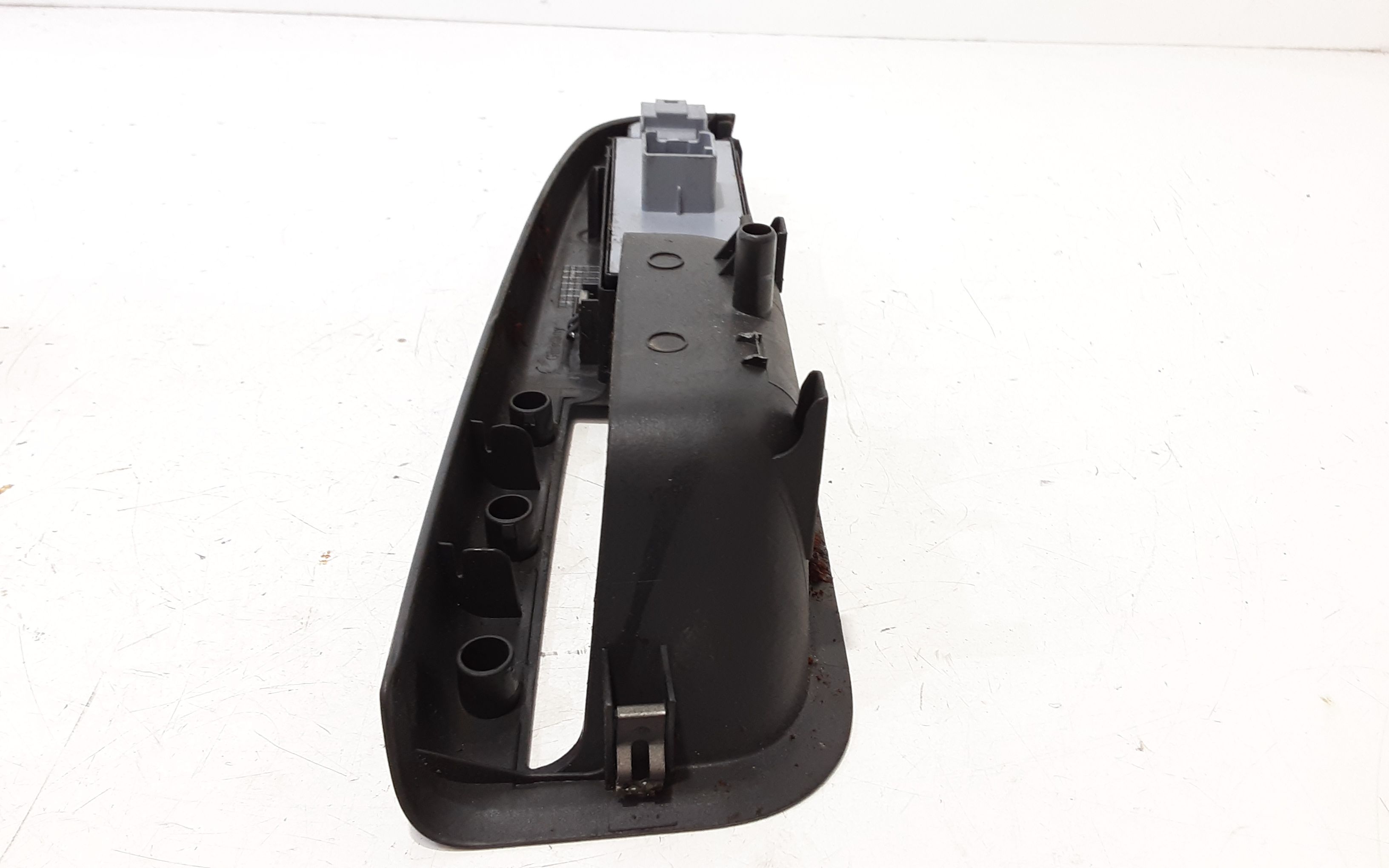 Pulsantiera anteriore sinistra Guida VOLKSWAGEN Golf 5 Berlina (03>08)