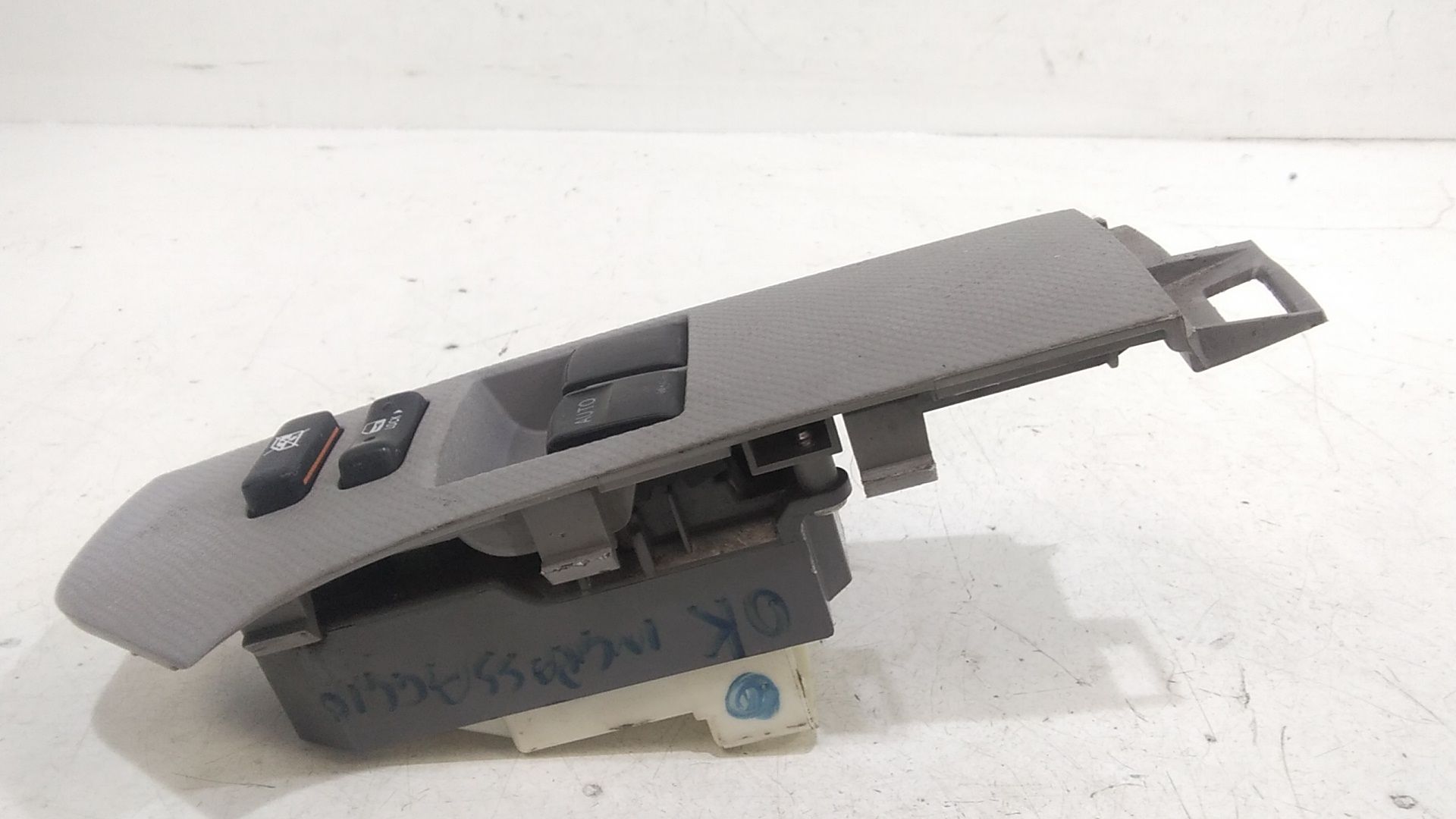 Pulsantiera anteriore sinistra Guida TOYOTA Yaris 3 Serie